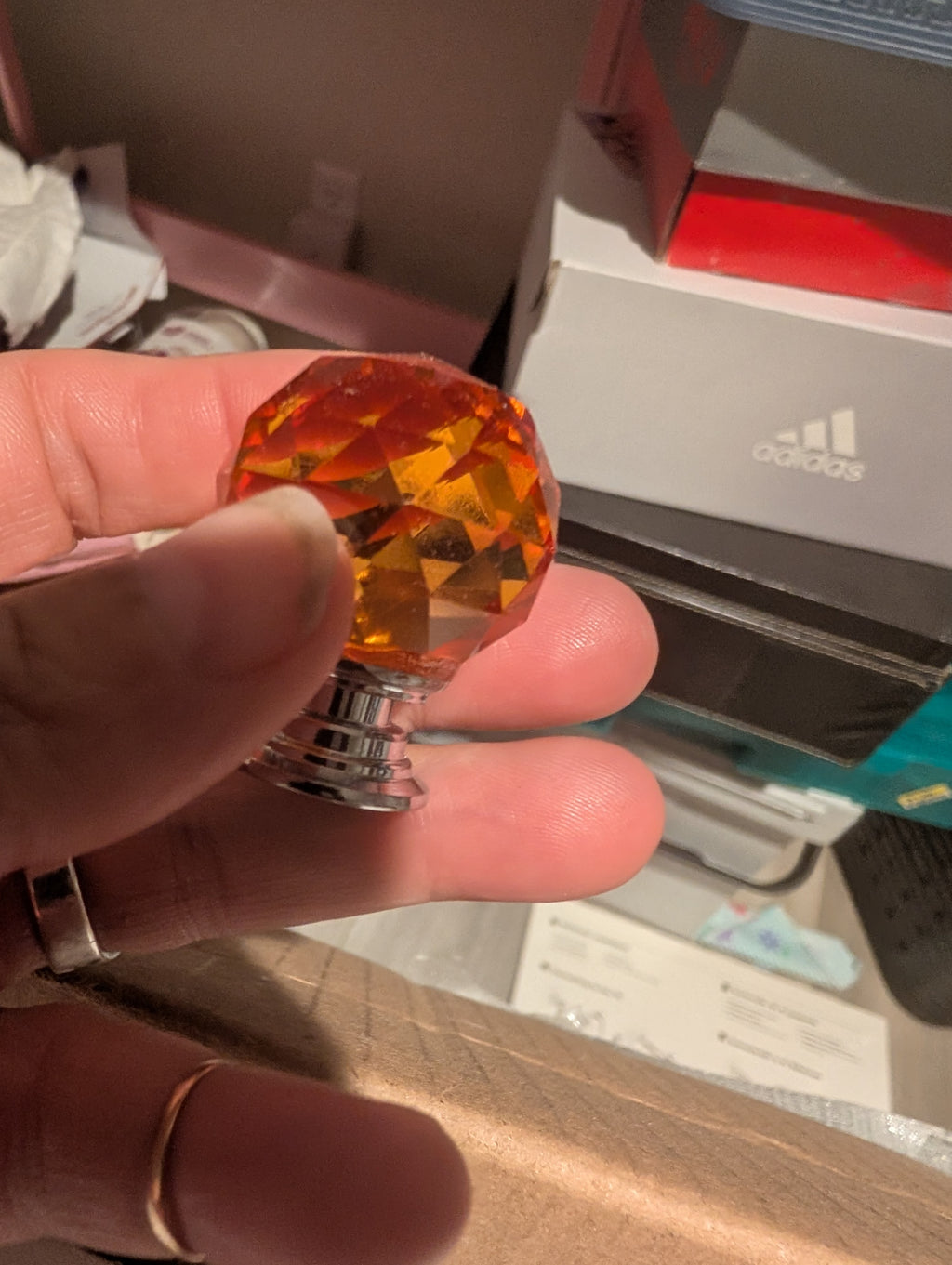 Set of 6 orange crystal drawer knobs with scews - Image 1