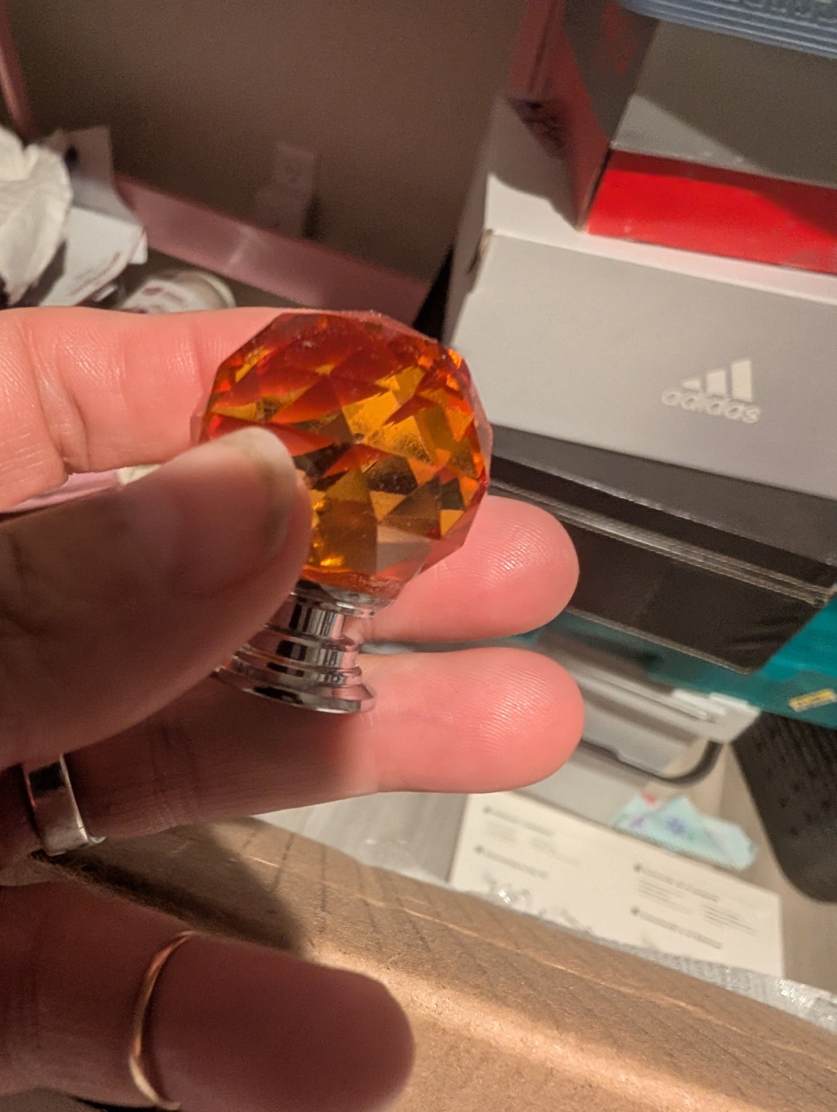 Set of 6 orange crystal drawer knobs with scews - Image 1