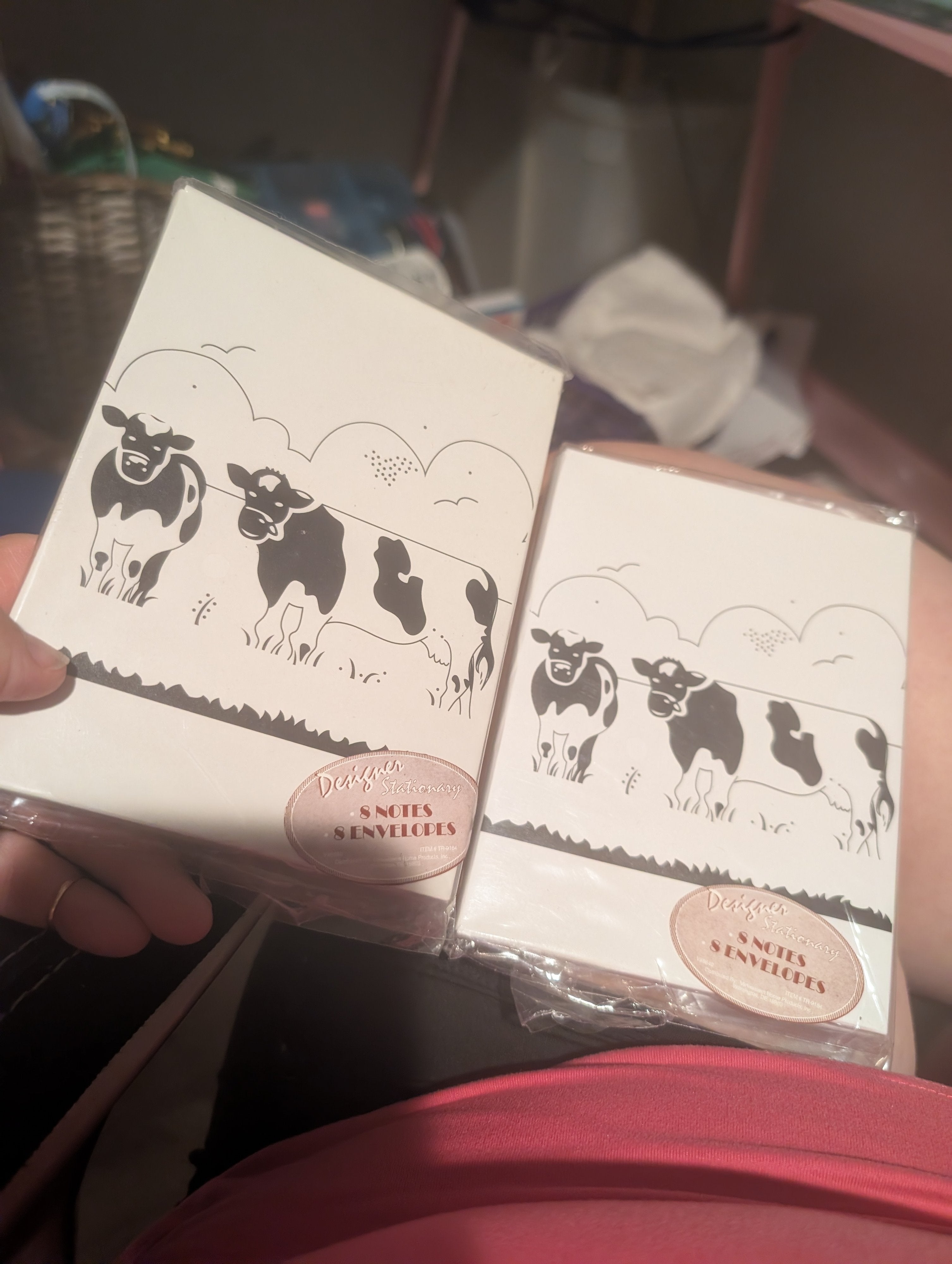 2 packs of cow note cards 8 per pack - Image 2