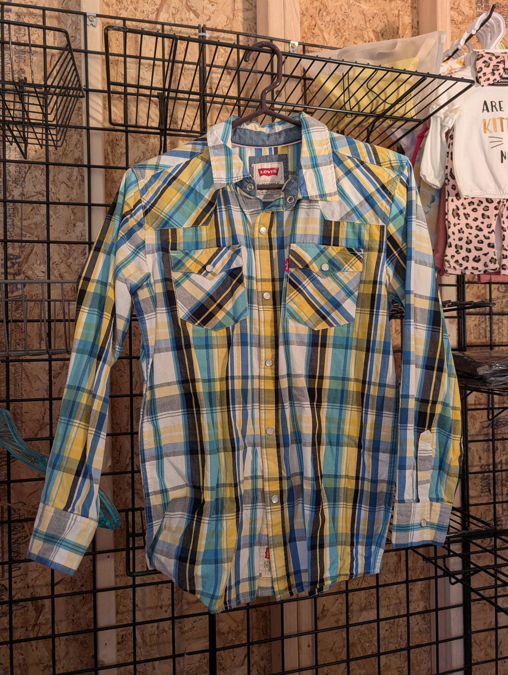 Levi's Boys Plaid Button-Up Shirt Size L - Image 2