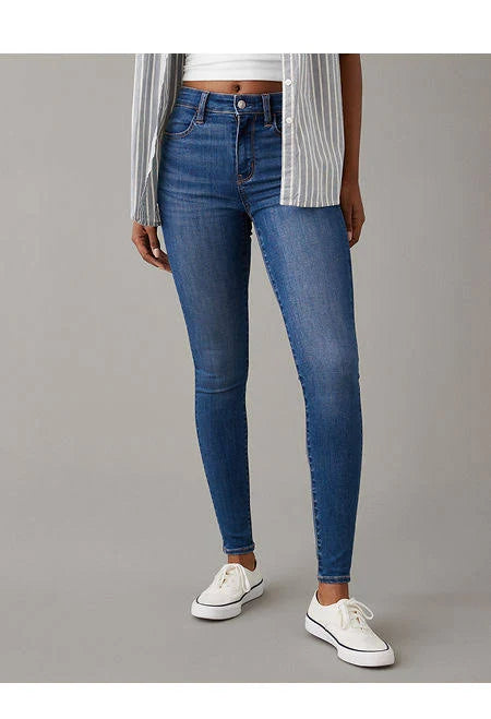 Women's Slim Fit Jeans - Medium Wash - Image 8
