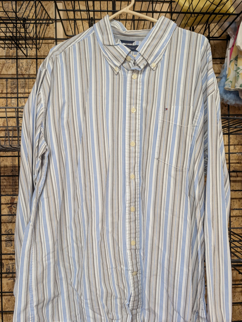 Tommy Hilfiger Men's Striped Button-Up Shirt XXL - Image 1