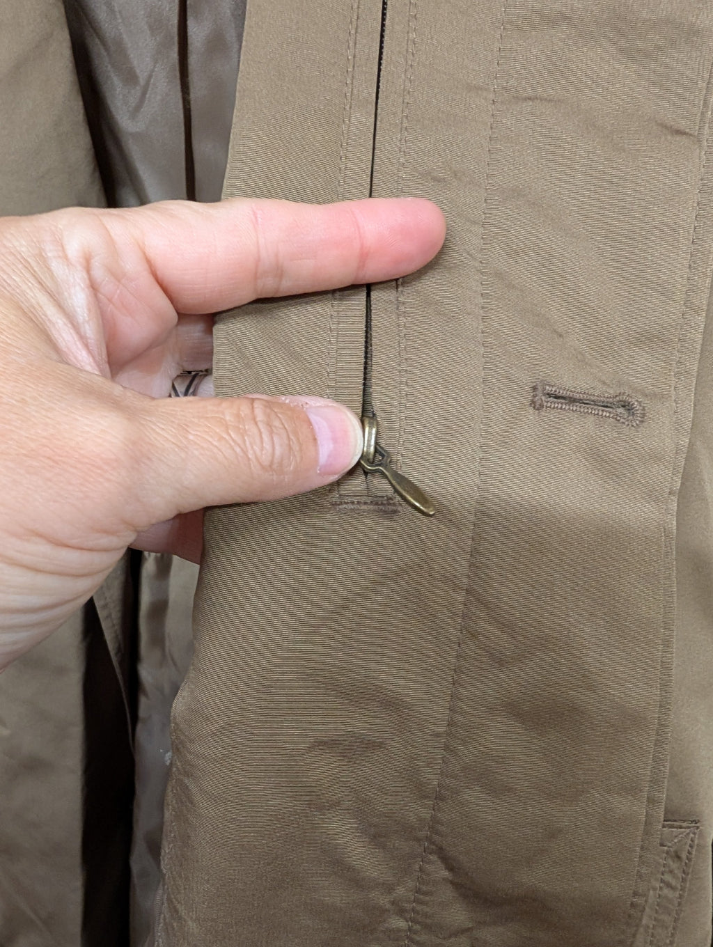London Fog Men's Trench Coat 42S Khaki - Image 6