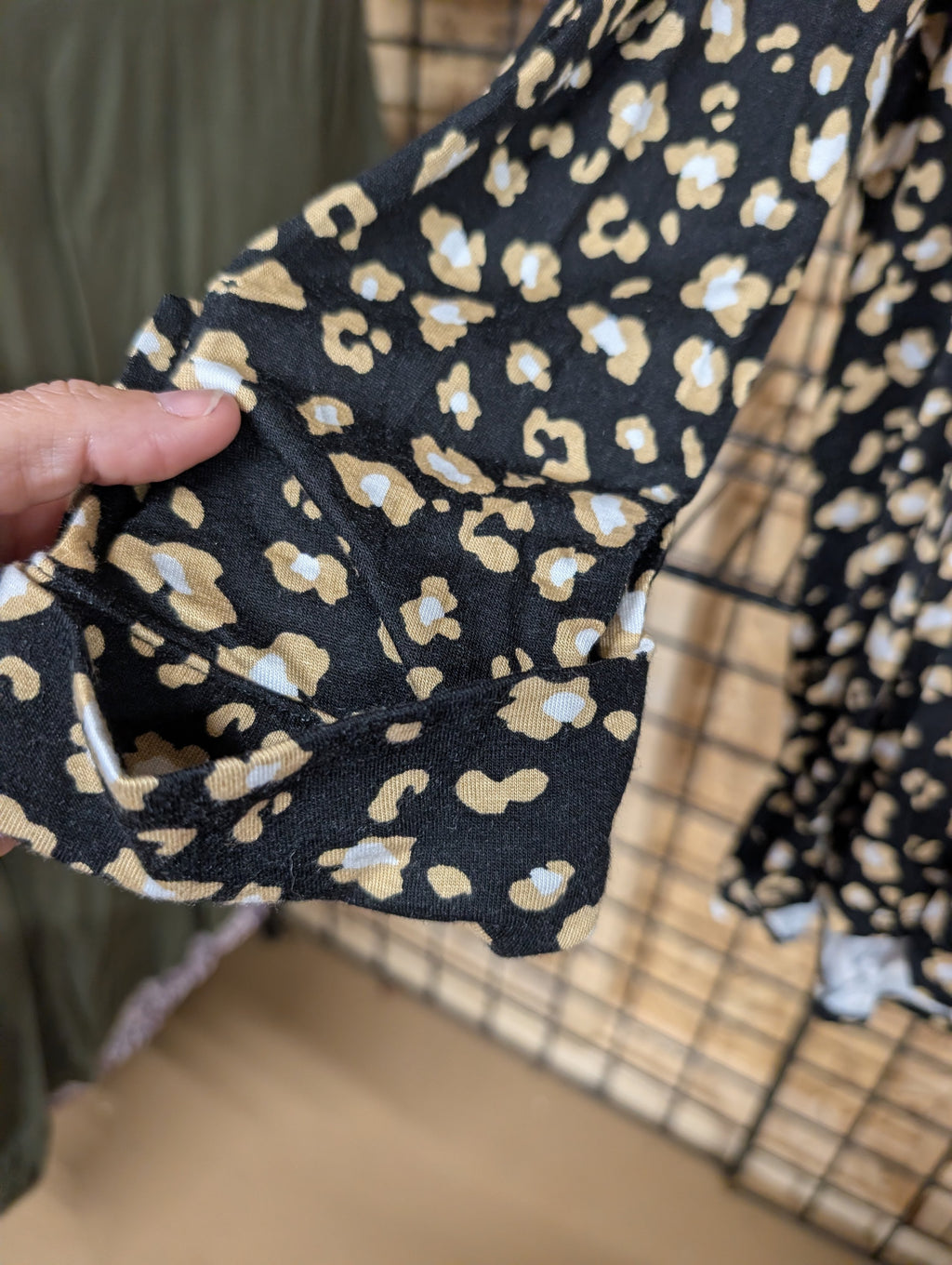 Kim Rogers Women's Floral Blouse XL - Image 4