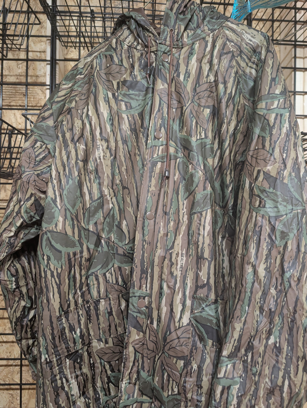 Realtree XL Lined Rain Coat Camouflage - Image 1