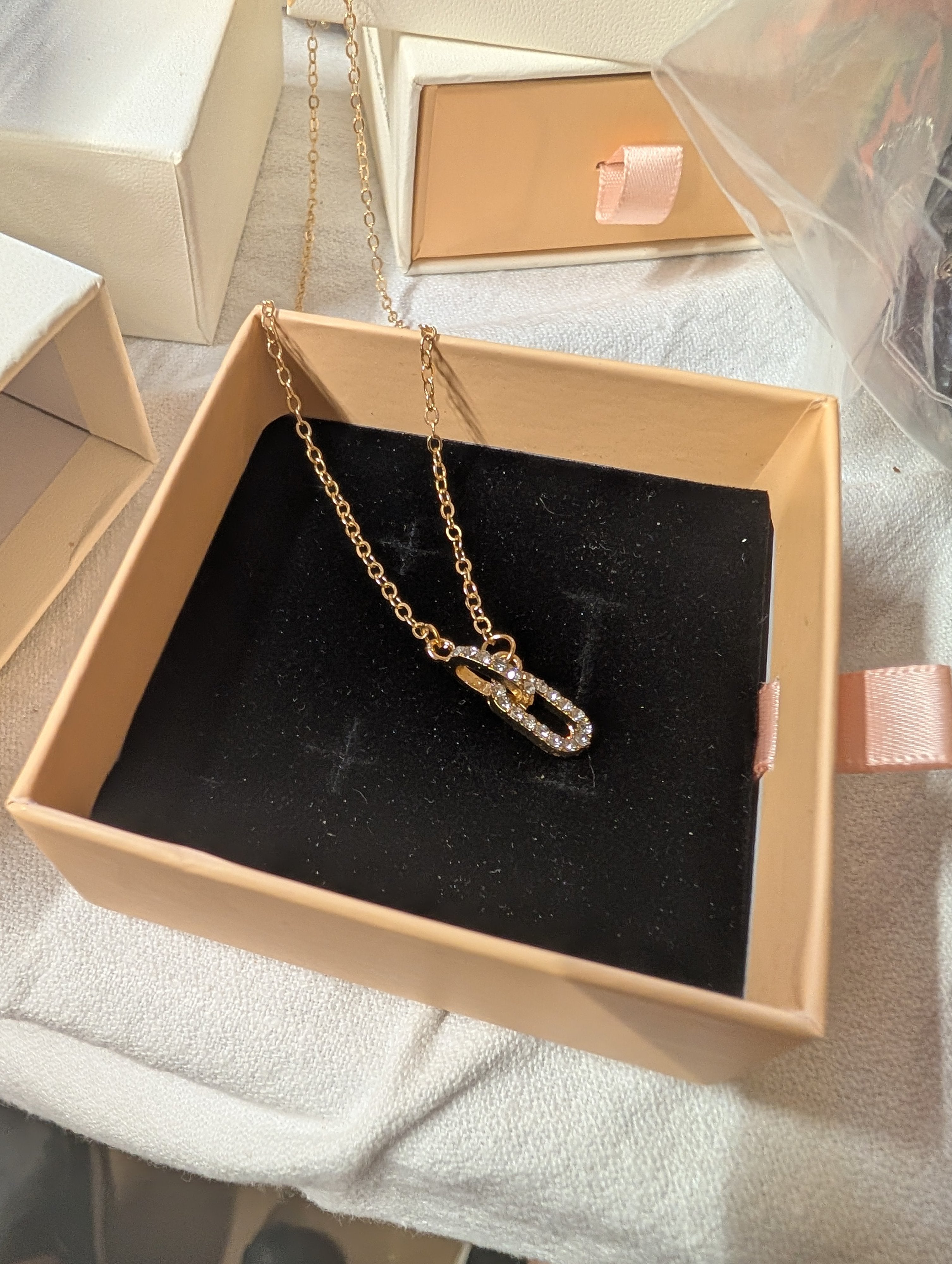 Solarie Gold Necklace with Crystal Pendant - Image 3