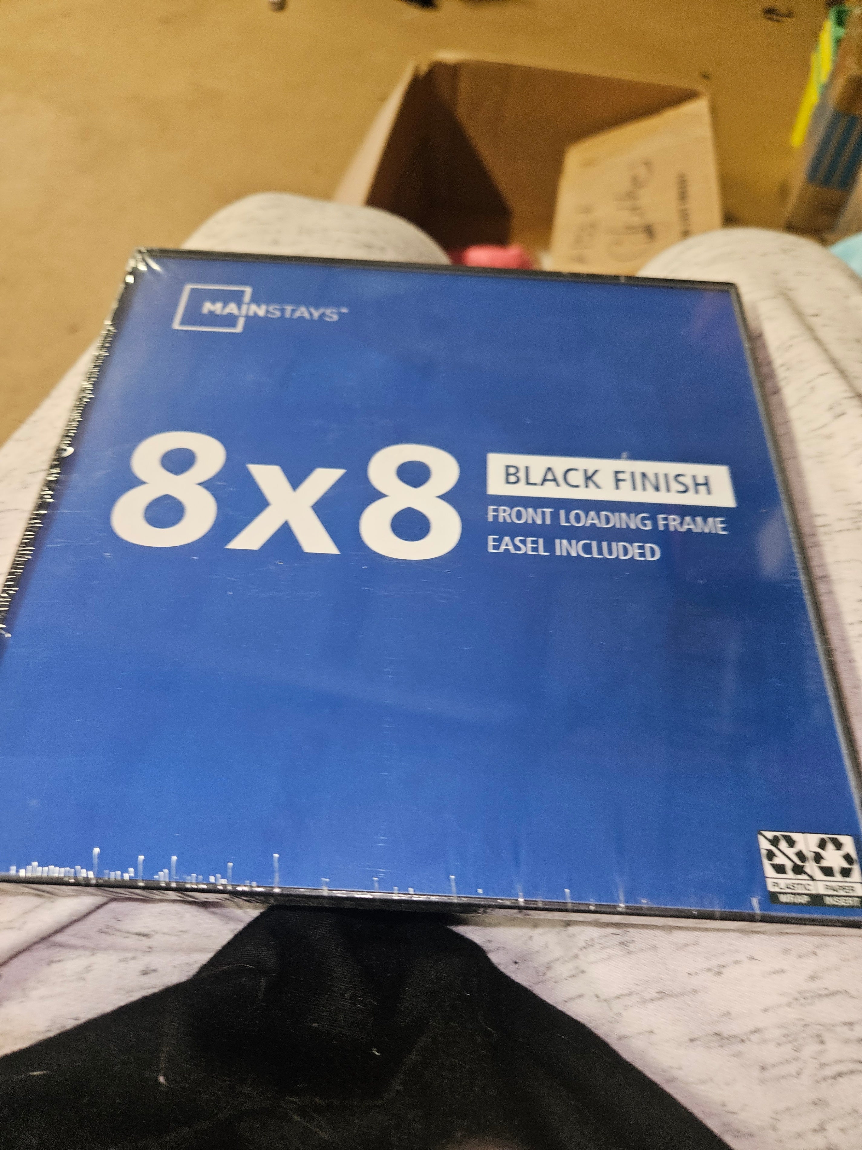 8 x 8 picture frame - Image 1