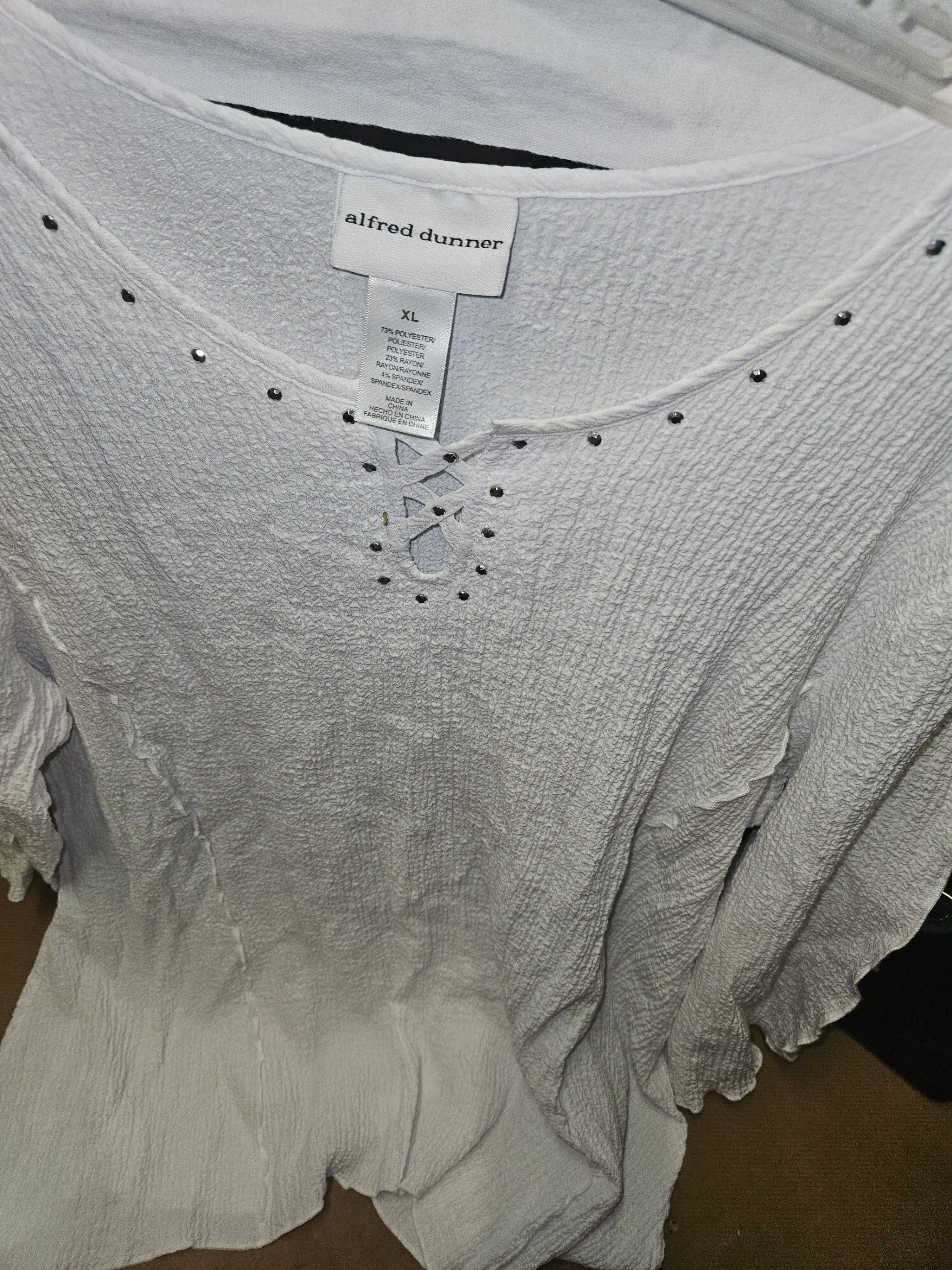 White blouse - Image 1