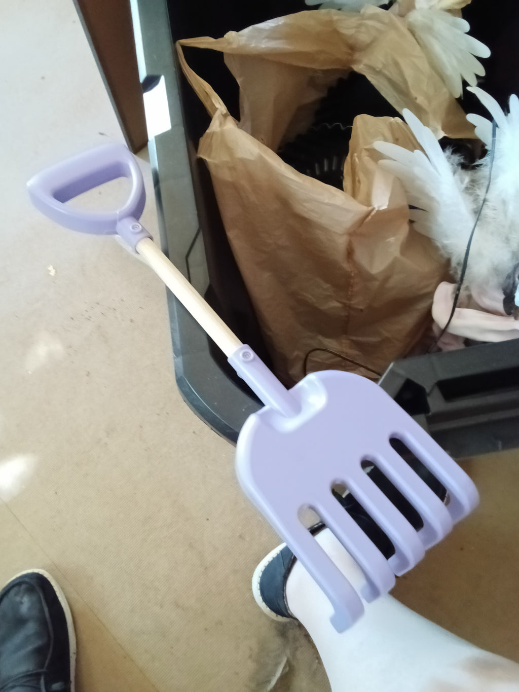 Purple Children's Toy Shovel with Wooden Handle - Image 1