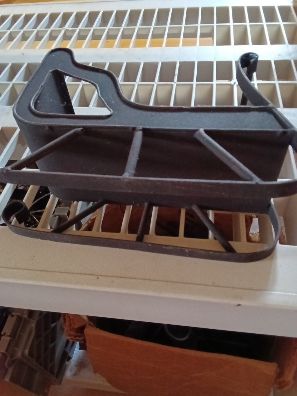Vintage Cast Iron Horse Sleigh Candle Holder 3 candle - Image 3
