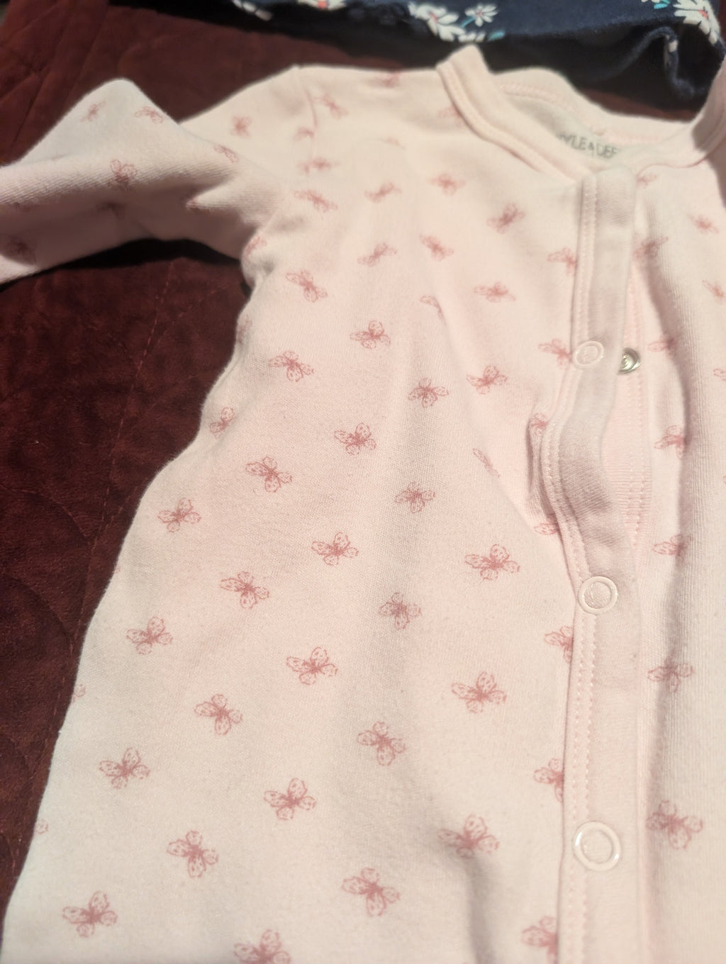 Kyle & Deena Baby Sleeper 3-6M Pink Butterfly Print - Image 3