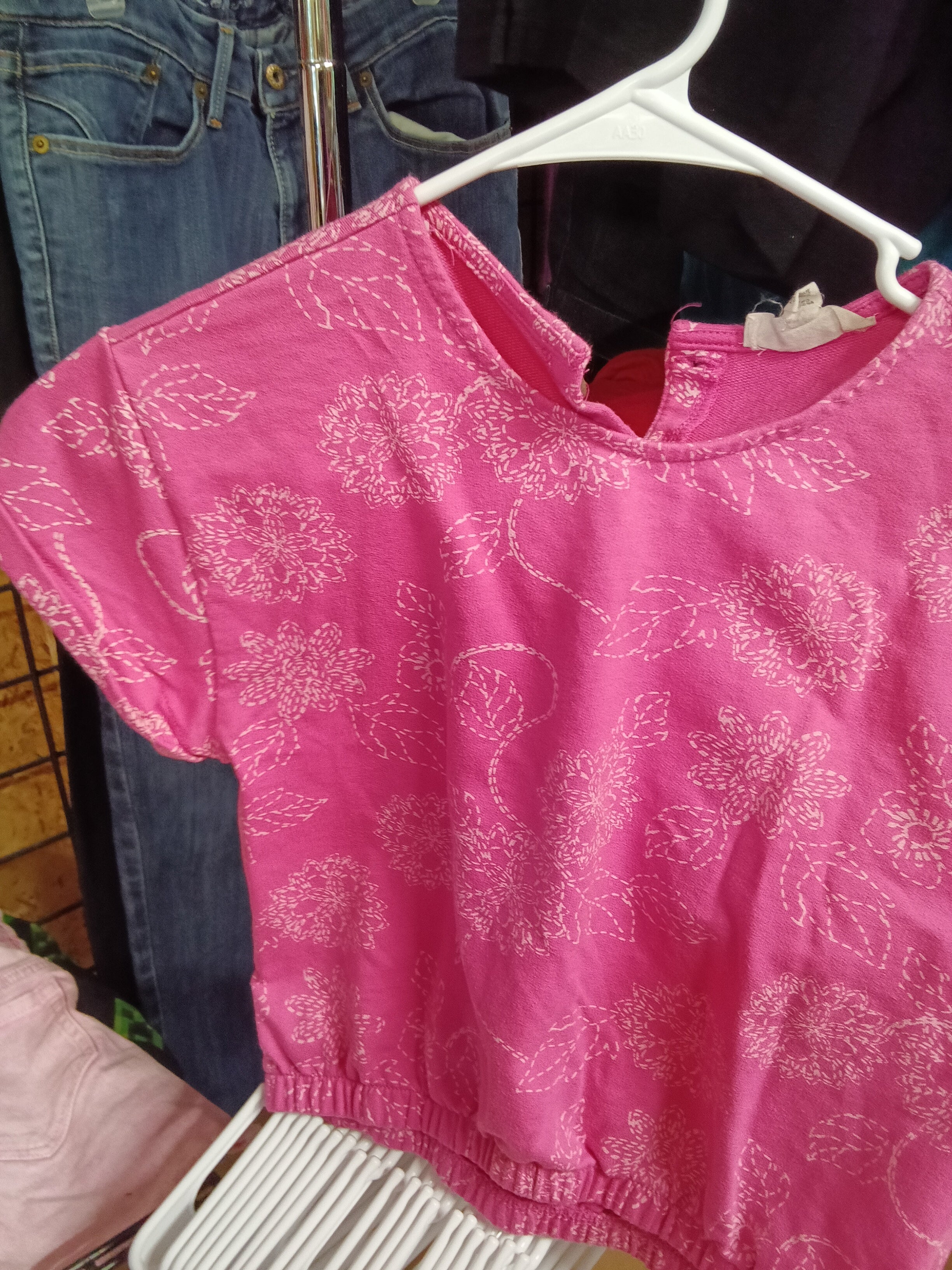 Jessica Simpson Pink Floral Top Size M - Image 2
