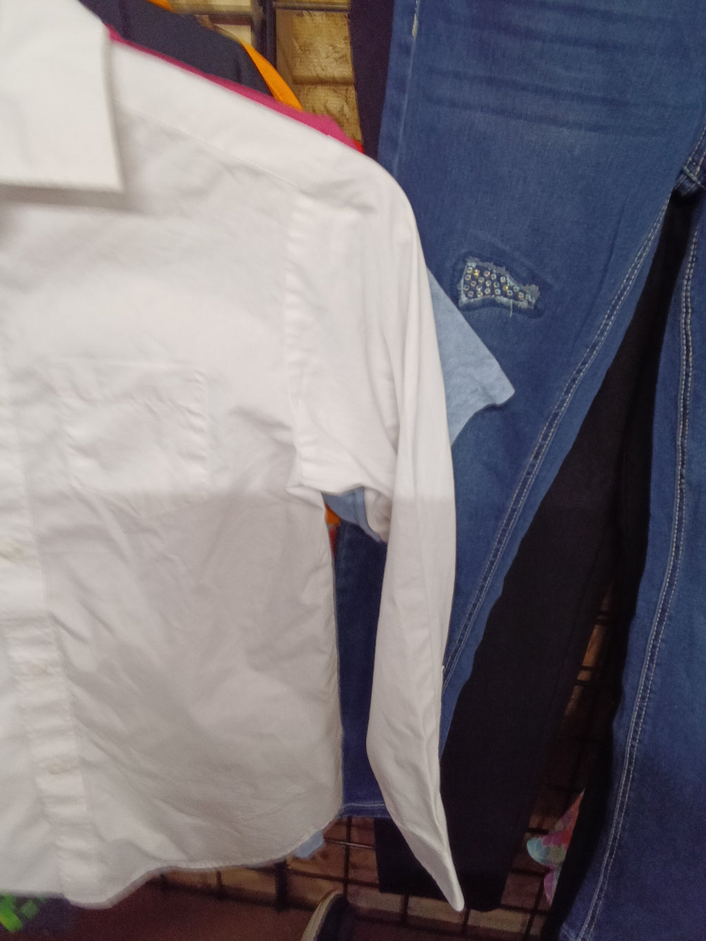 Izod Men's Stretch White Dress Shirt Size 12 - Image 4
