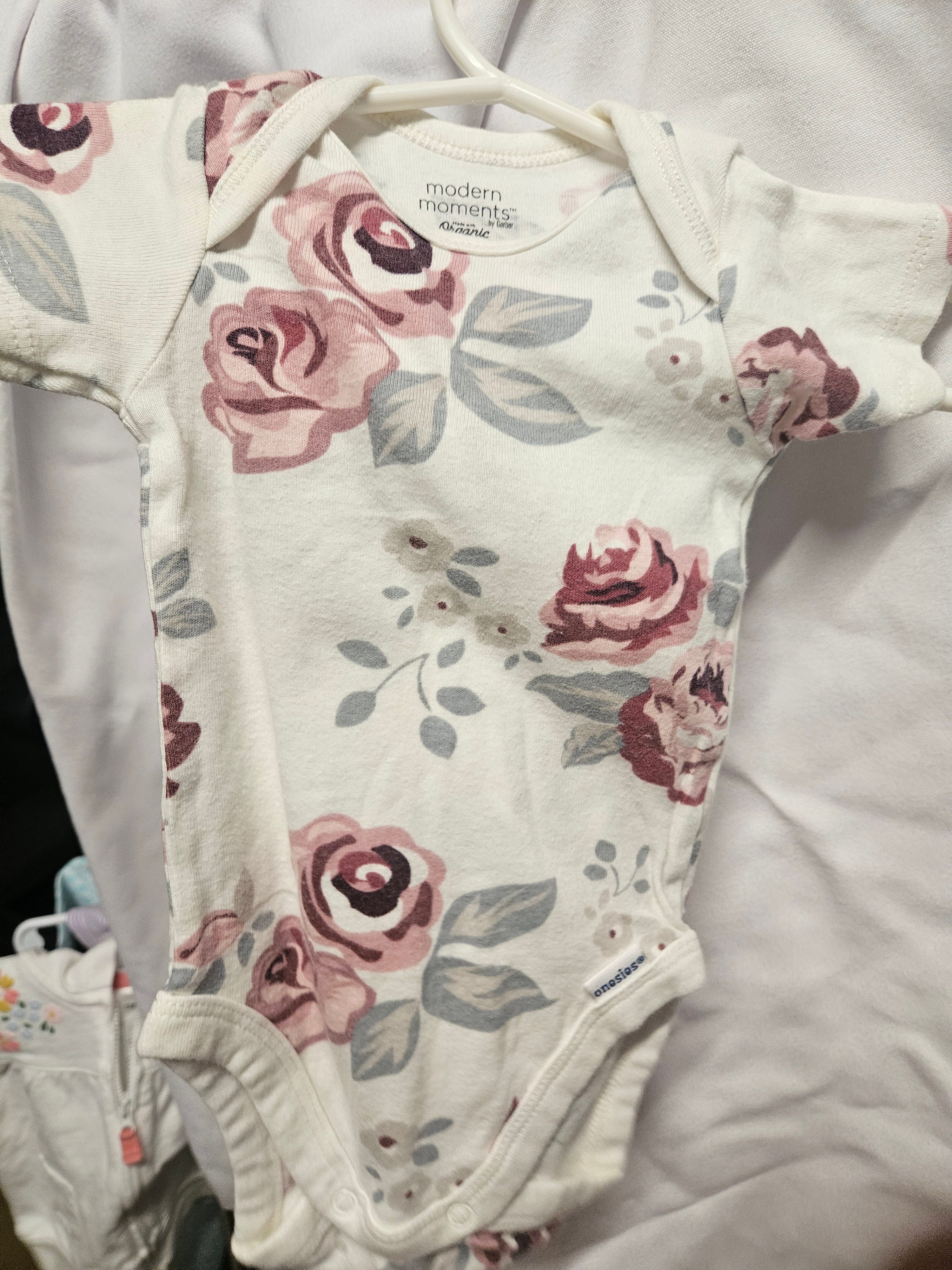 Modern Moments by Gerber Floral Baby Onesie 0-3M Organic Cotton - Image 2