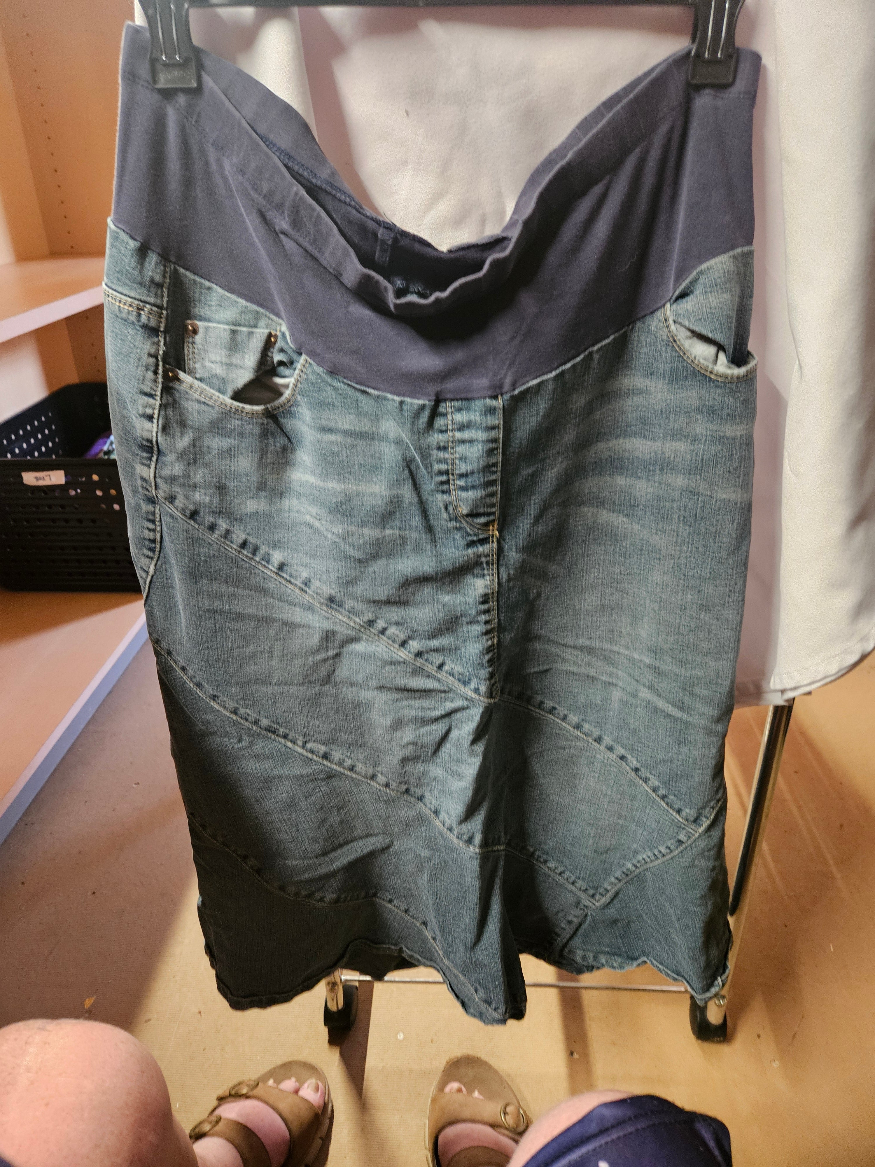 Motherhood Maternity Denim Skirt XL - Image 1