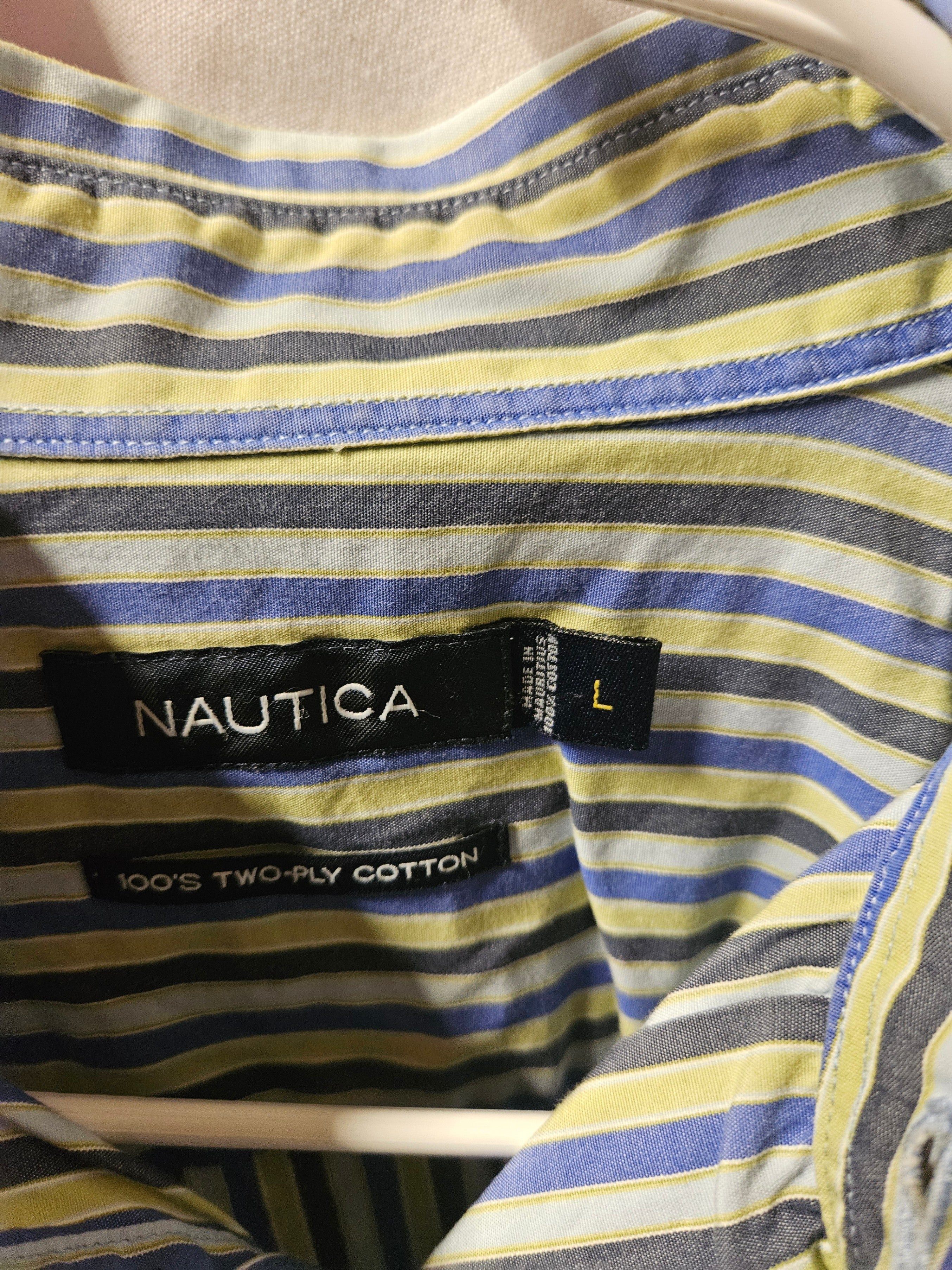 Nautica Men's Checkered Short Sleeve Shirt Size S - Image 3