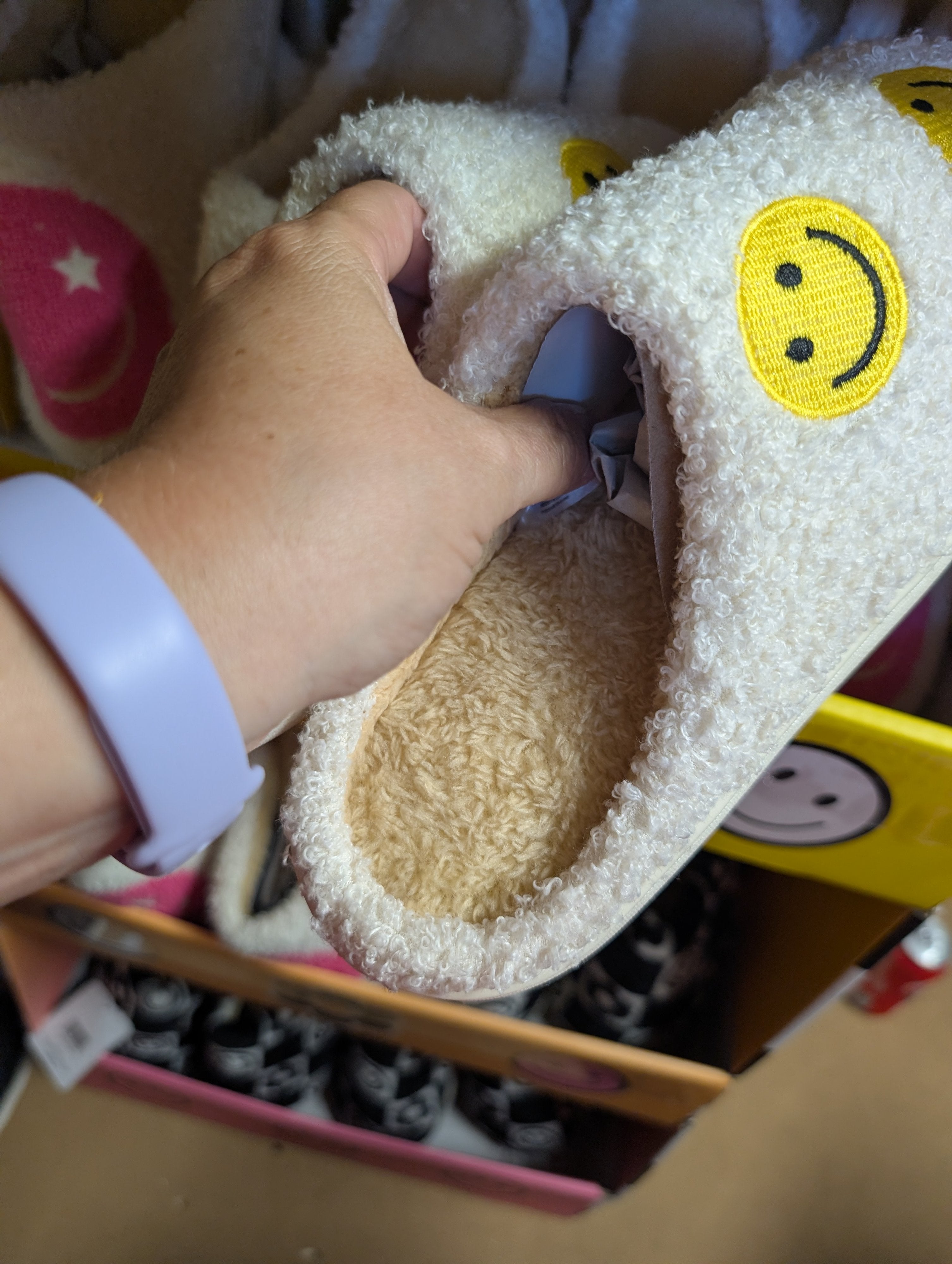 Plush Smiley Face Slippers Size Small 9-10 - Image 3