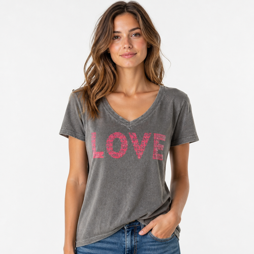Bobbie Brooks Women's V-Neck Love T-Shirt Size S - Image 1