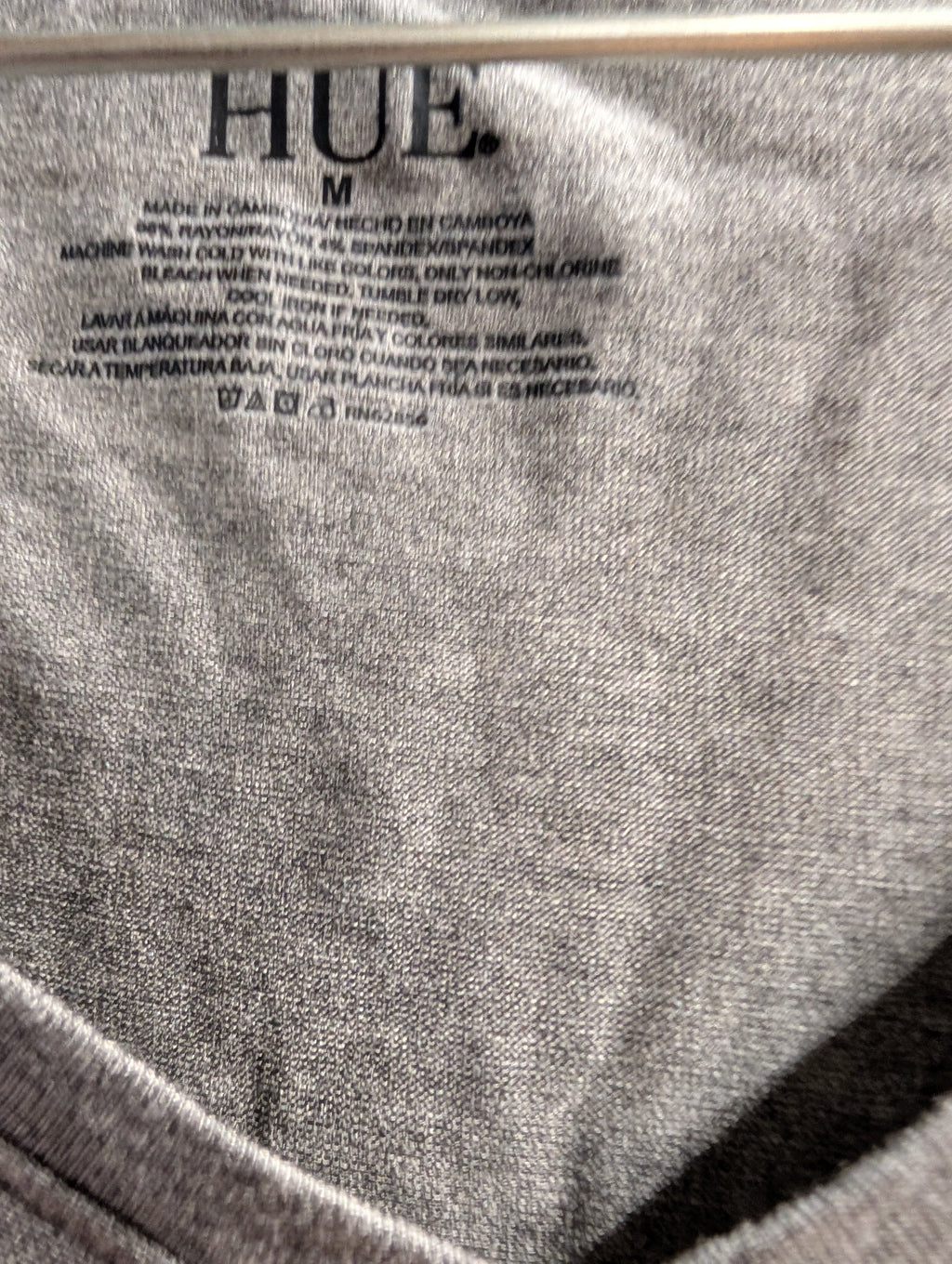 Hue Gray V-Neck Short Sleeve Shirt Medium - Image 3