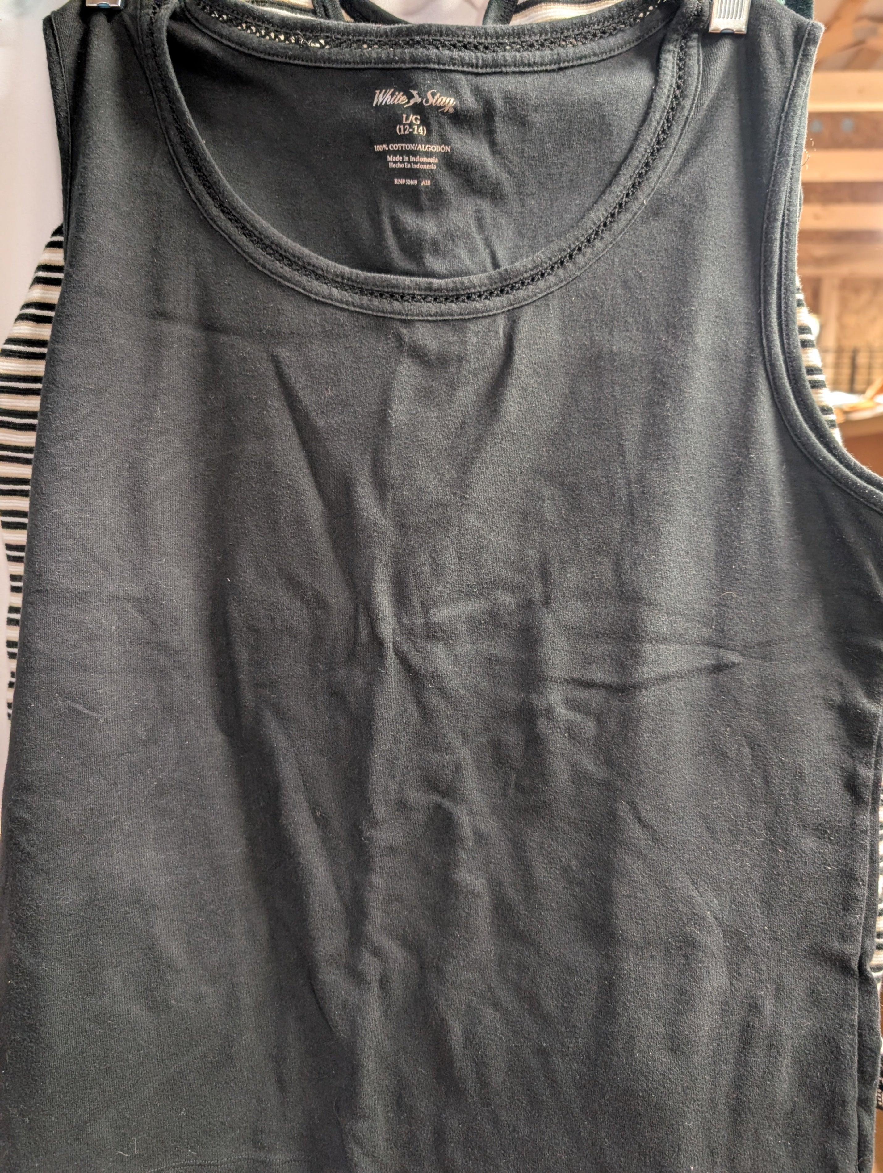 White Stag Women's Black Tank Top L/G 12-14 - Image 3