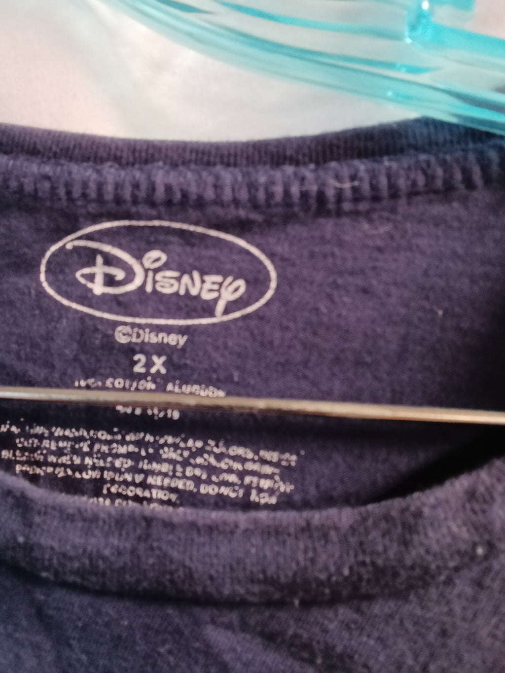 Disney Mickey & Minnie Graphic T-Shirt 2X - Image 2