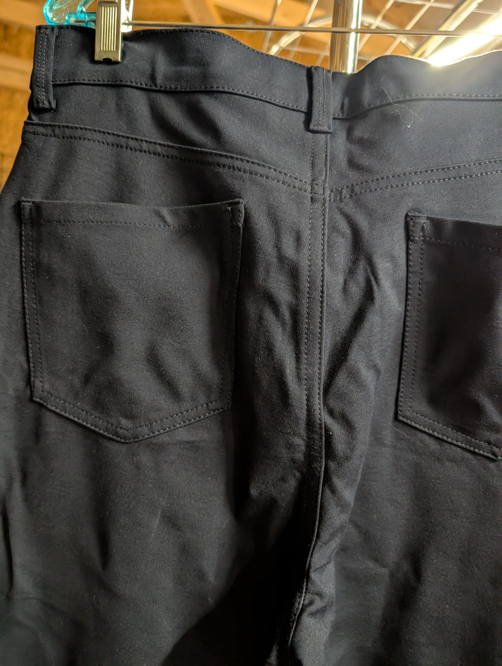 Women's Chico's Gray Dress Pants with Pockets - Image 3
