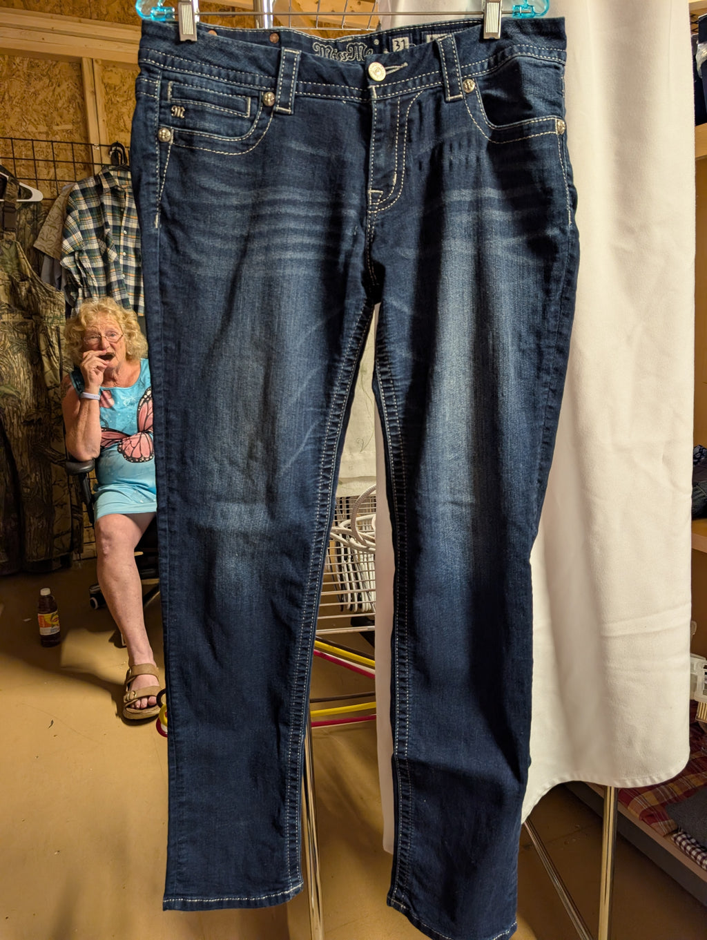 Miss Me Mid-Rise Easy Skinny Jeans Size 31 - Image 1