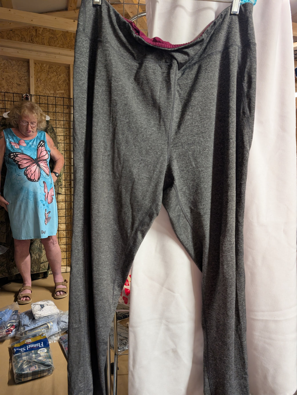 Gray Activewear Pants with Elastic Waistband - Image 2