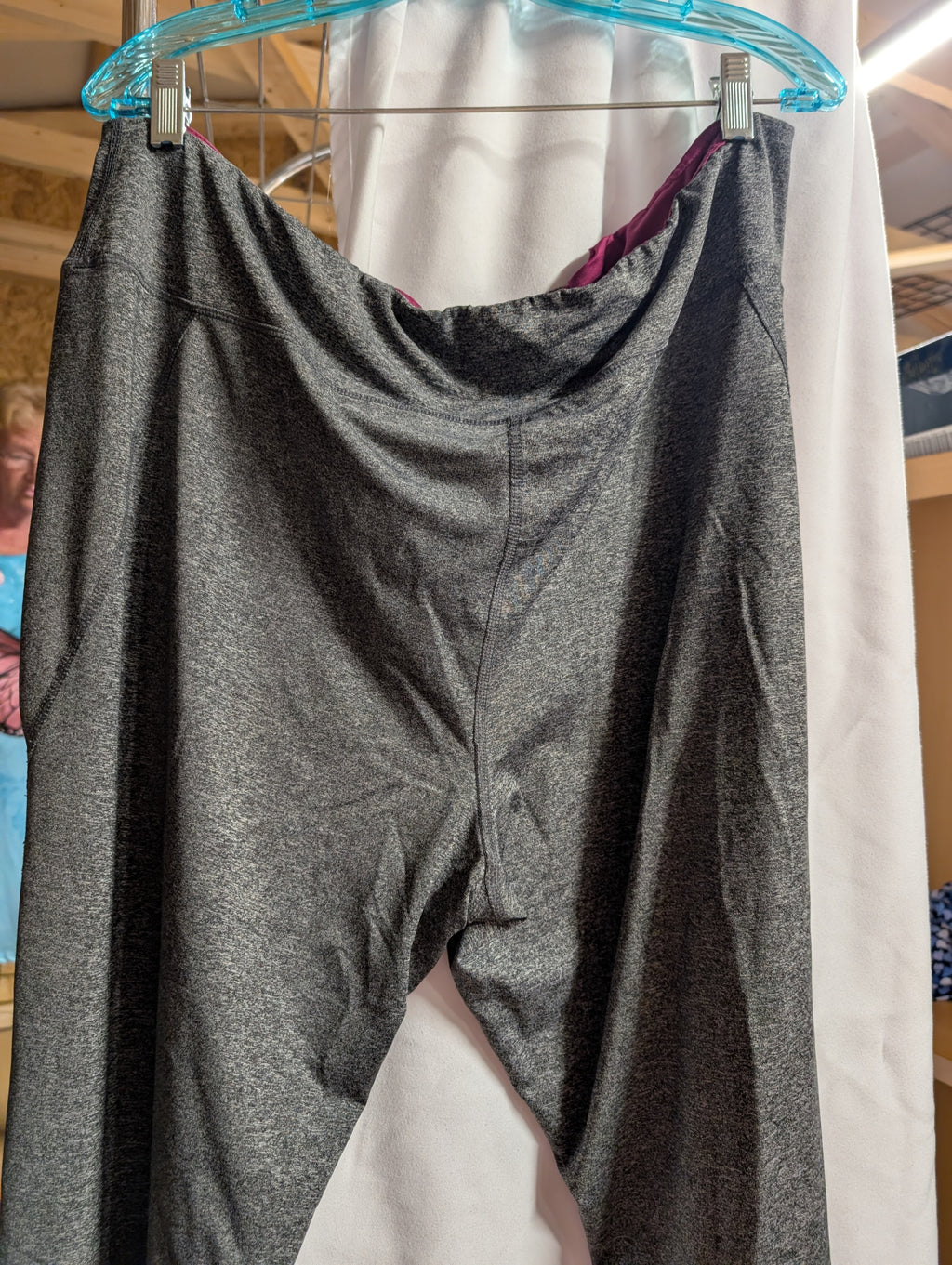 Gray Activewear Pants with Elastic Waistband - Image 3