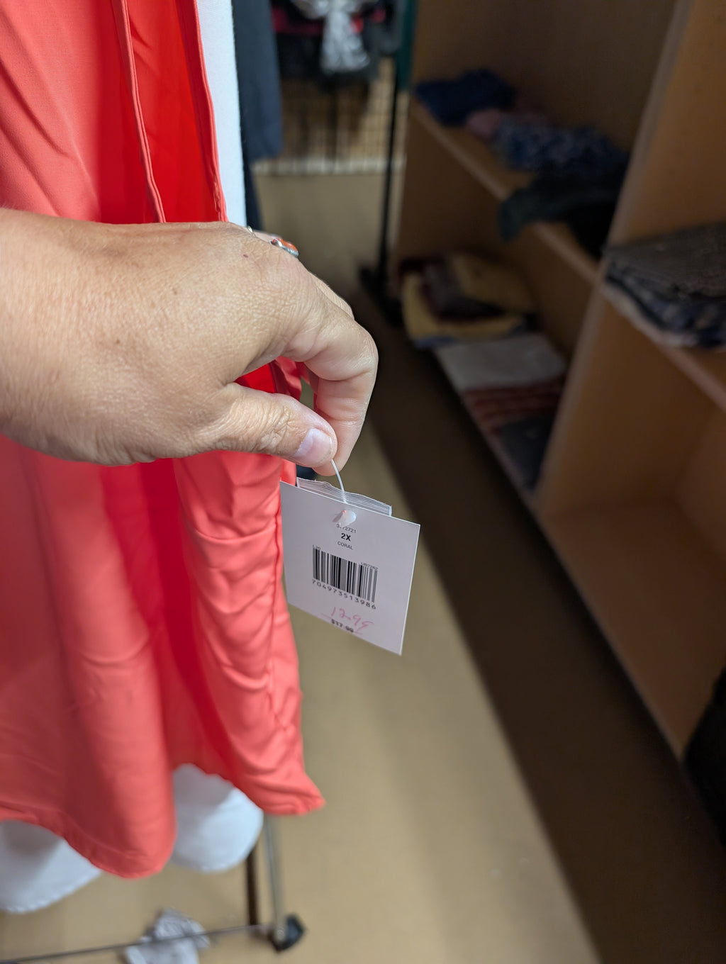 Coral Sleeveless Blouse 2X - Image 2