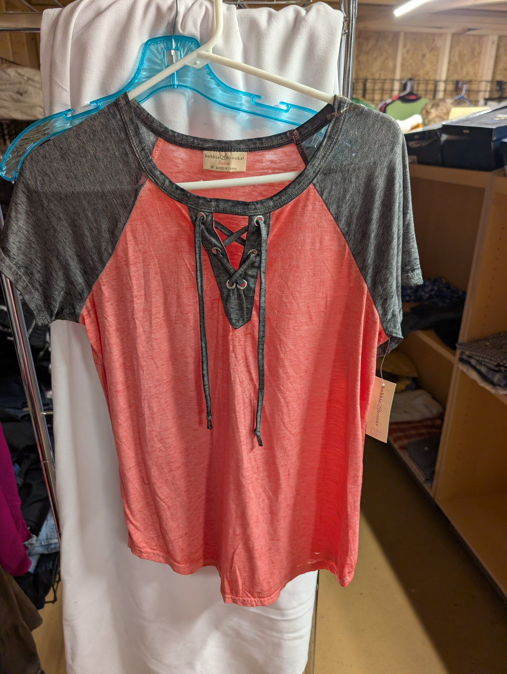 Bobbie Brooks Ladies Lace-Up Top M - Image 1