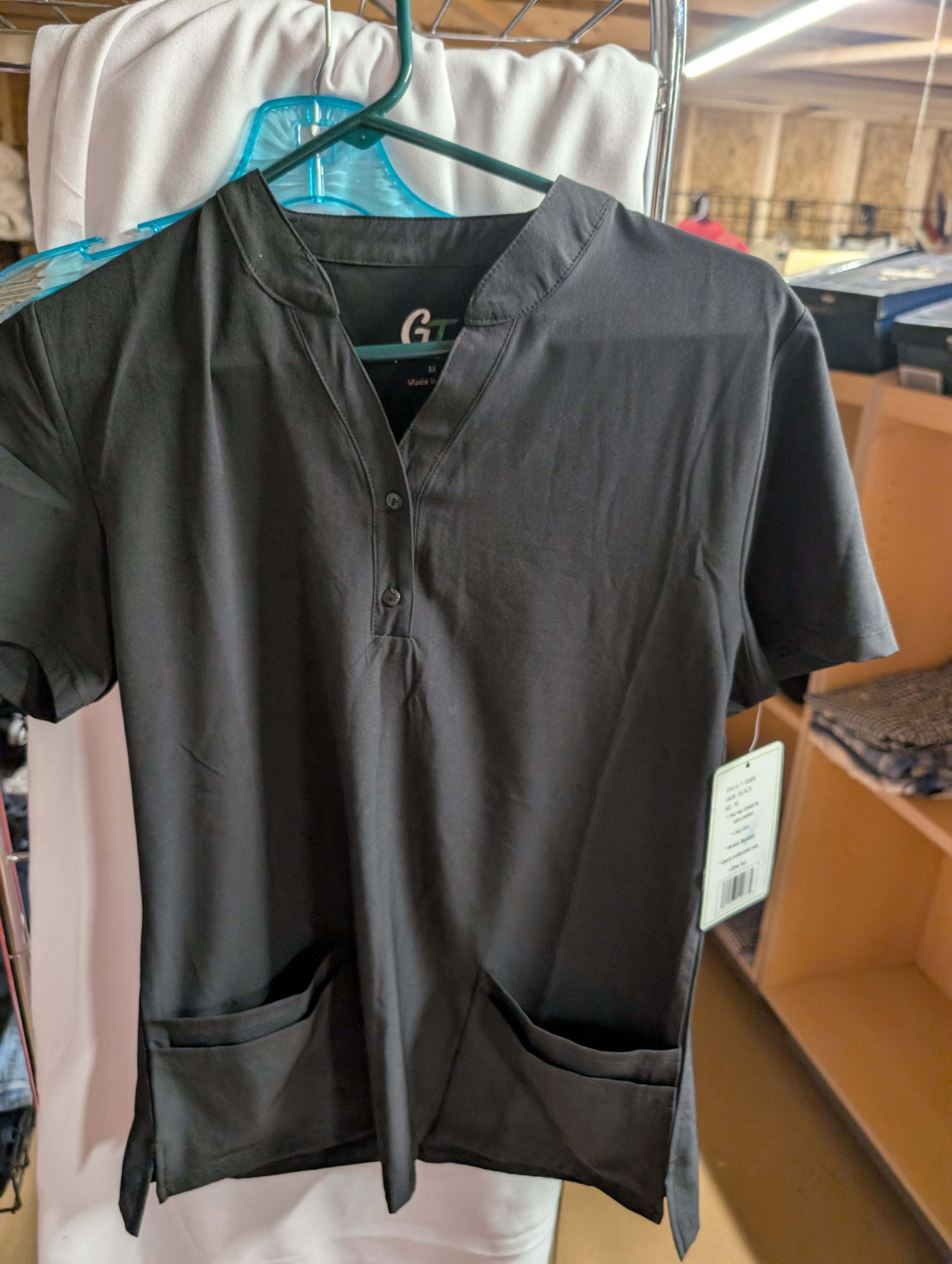 GT Performance Black Short Sleeve Shirt Medium - Image 1