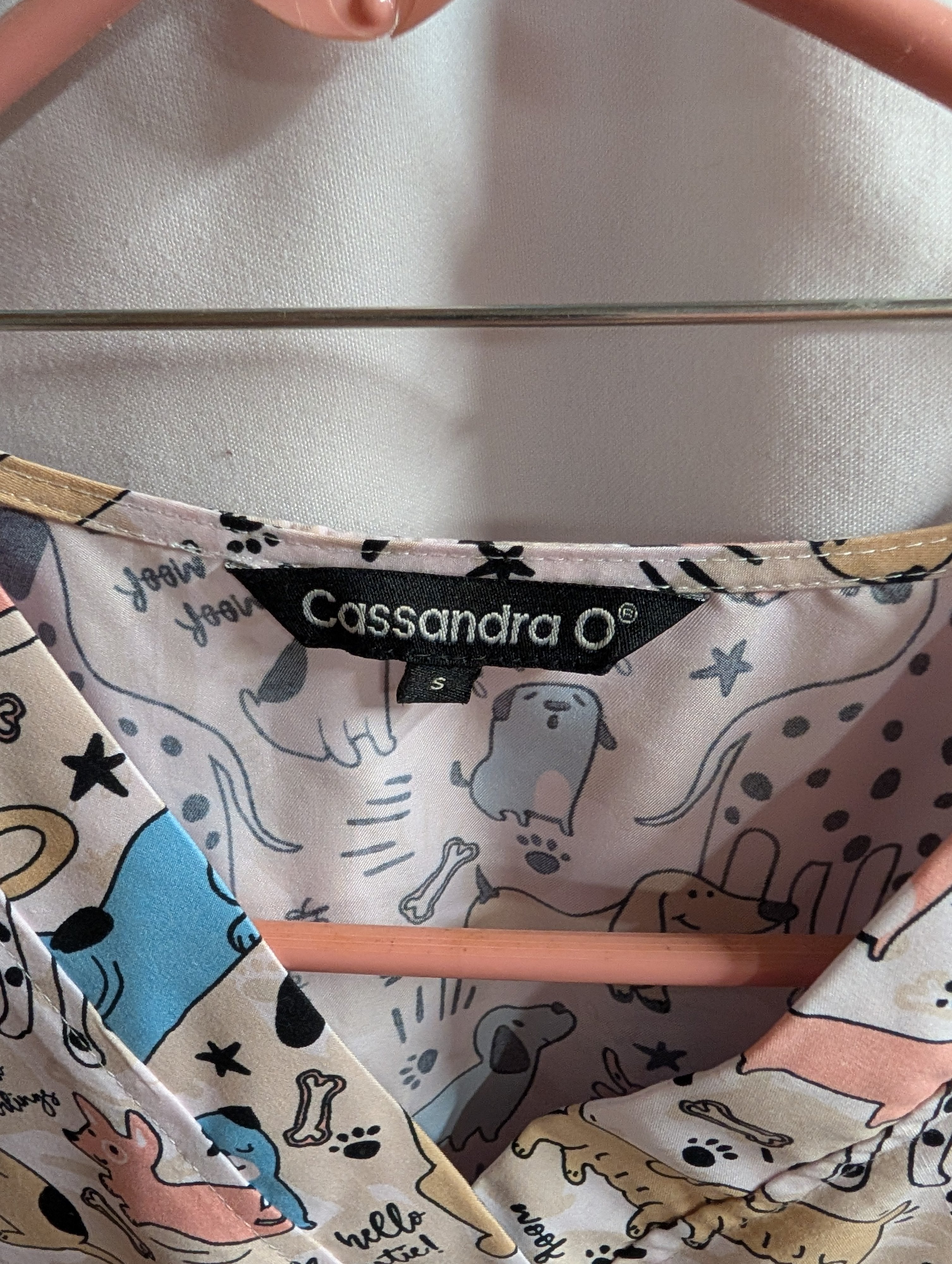 Cassandra O Dog Print Scrub Top Small - Image 2