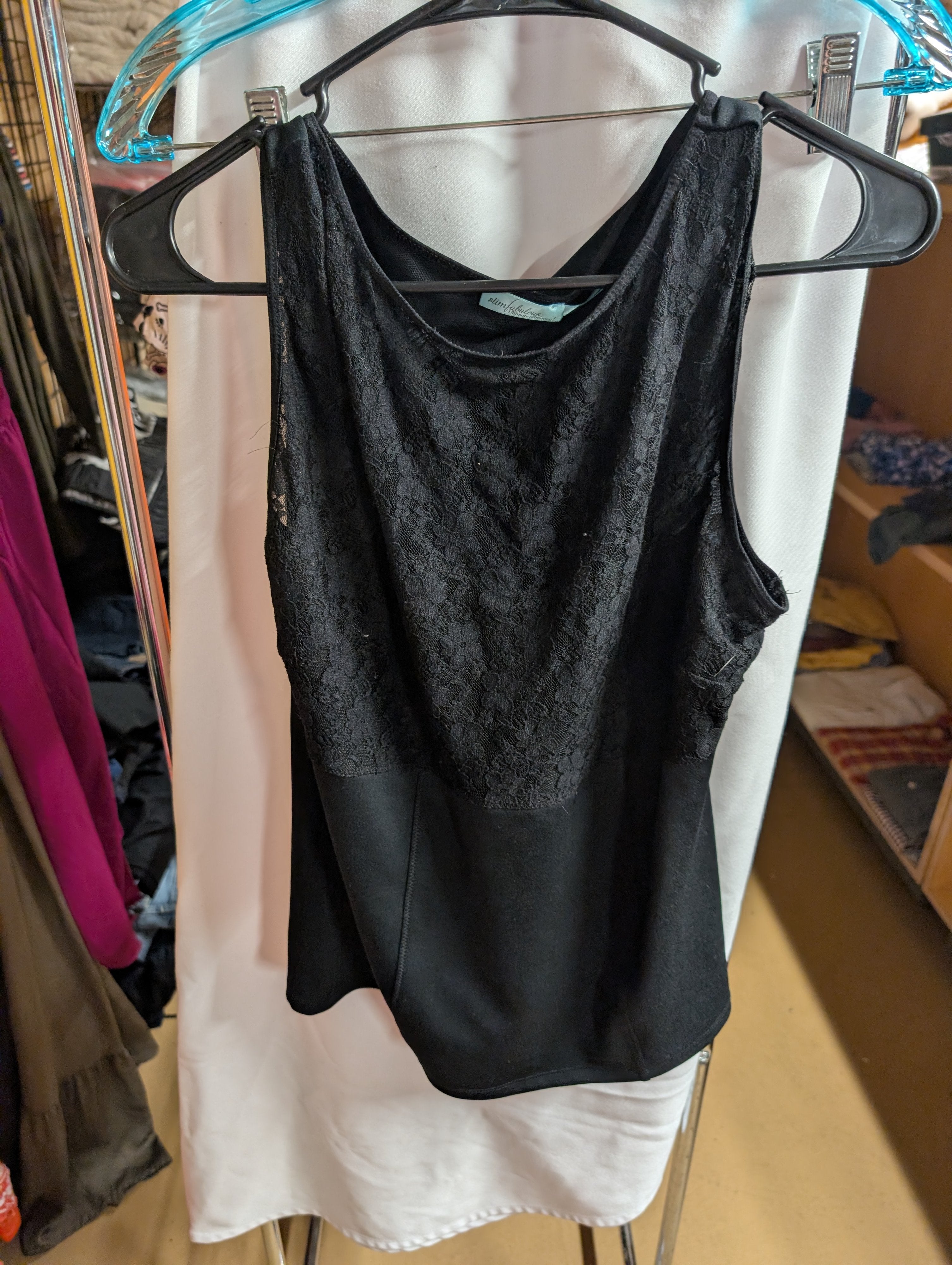 Slim Fabulous Black Lace Sleeveless Top - Image 1