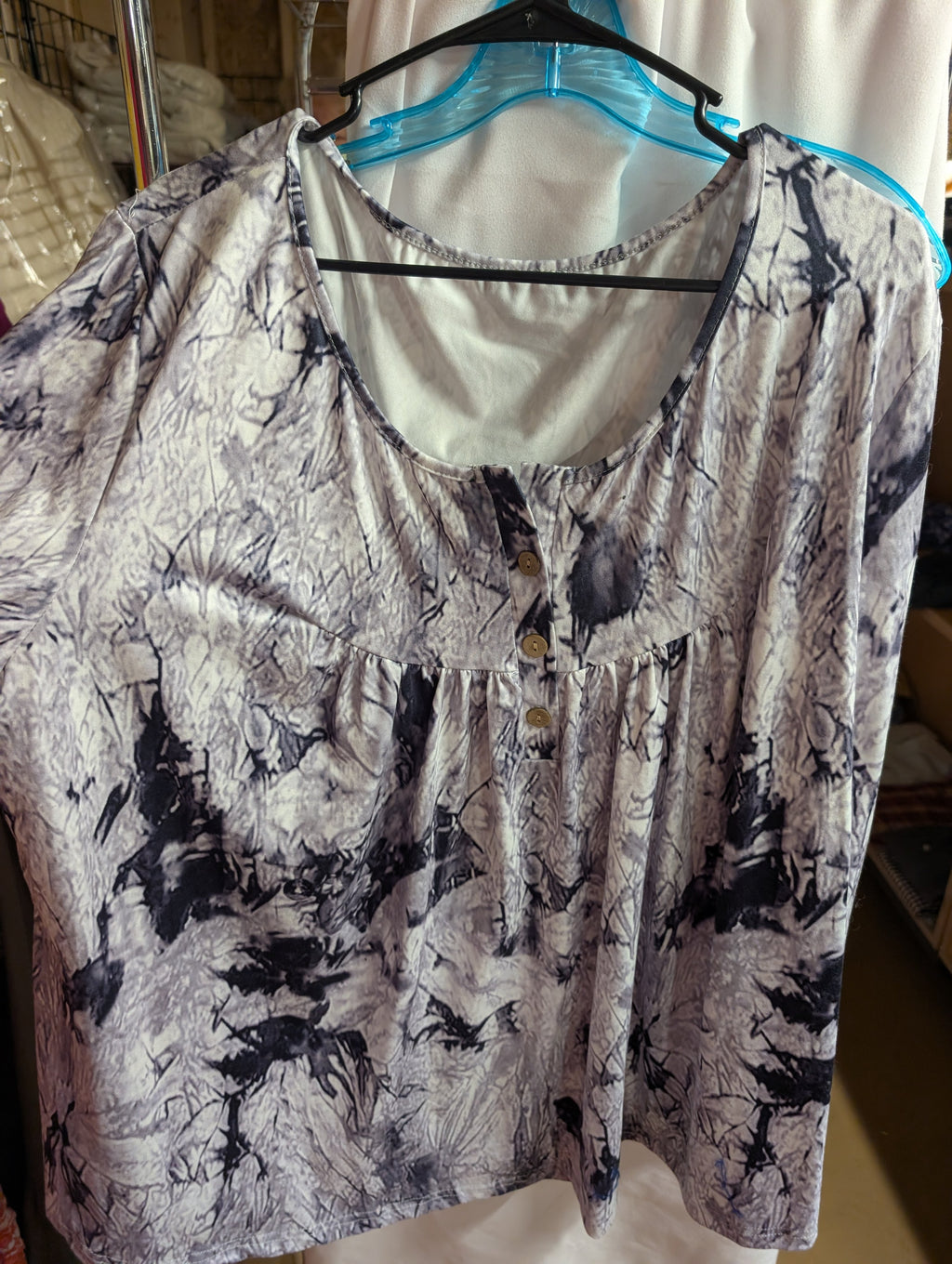 Plus Size 5XL Abstract Print Top long sleeves - Image 1
