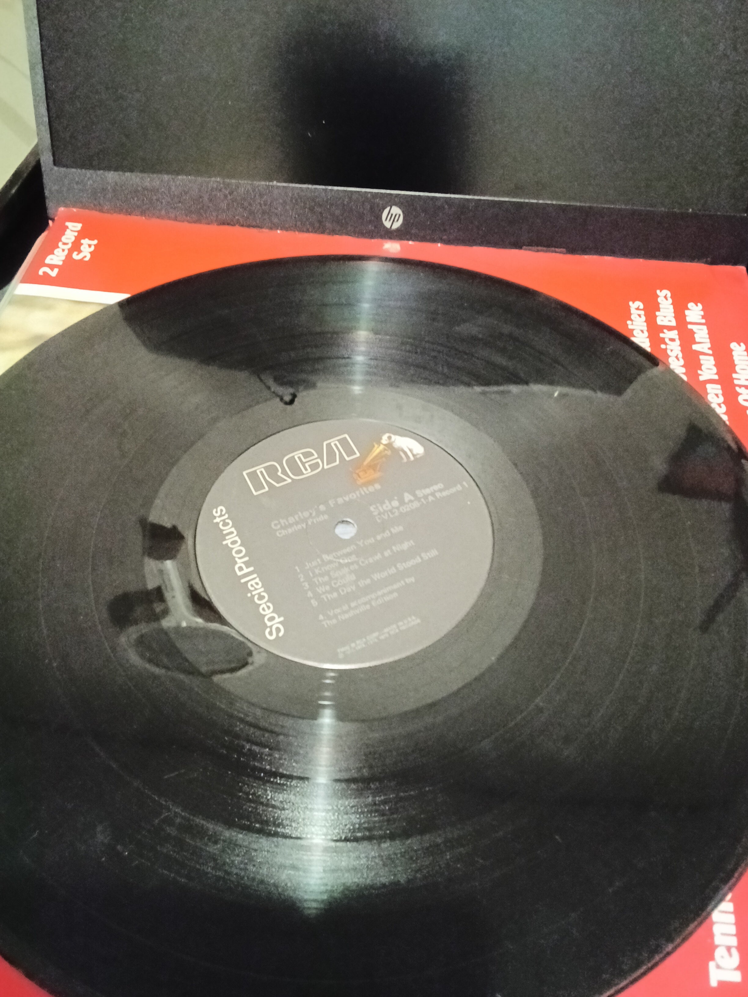 RCA Charley Pride Favorites 2 Record Set Vinyl - Image 3
