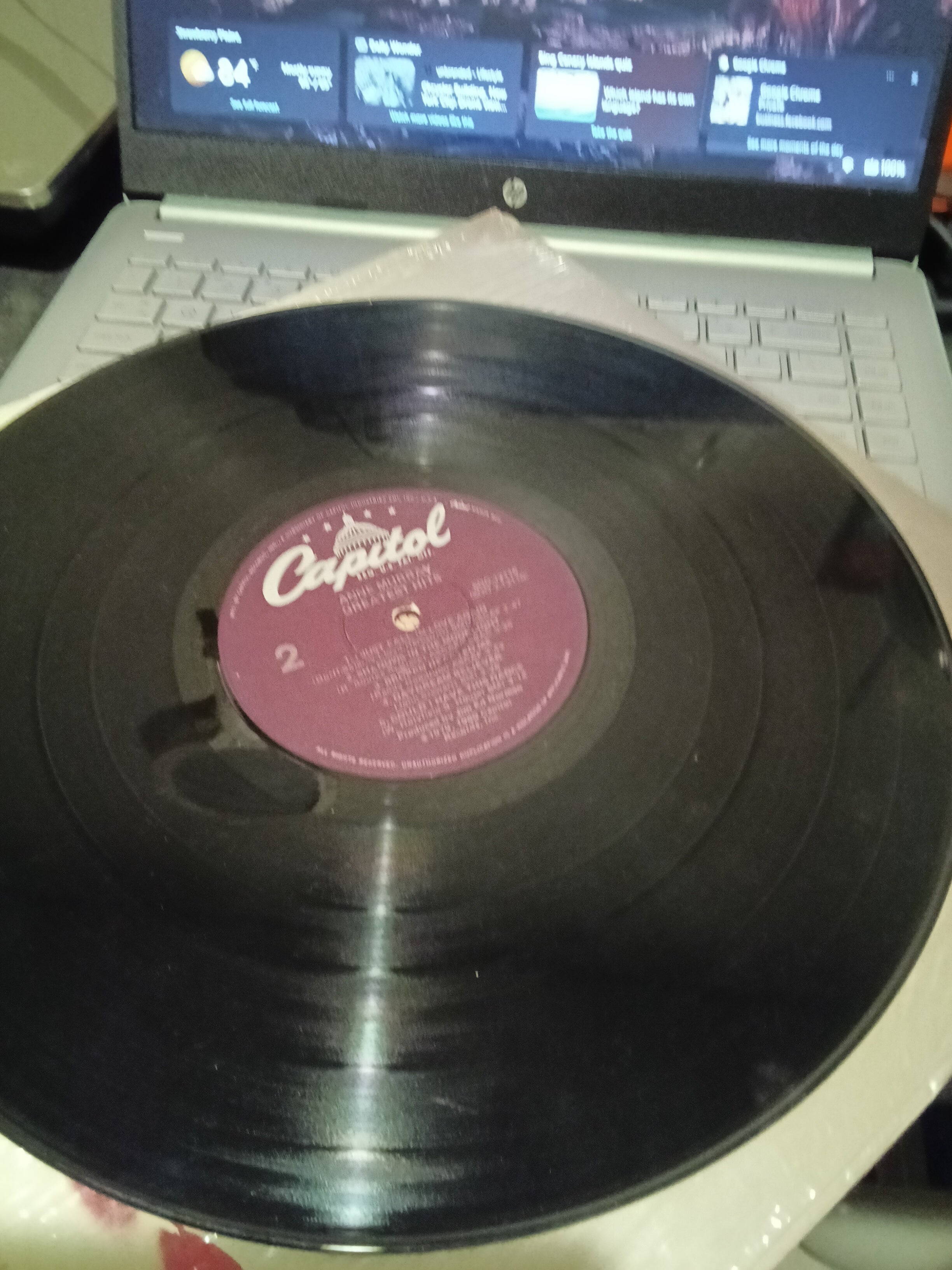 Anne Murray's Greatest Hits Vinyl Record by Capitol - Image 3