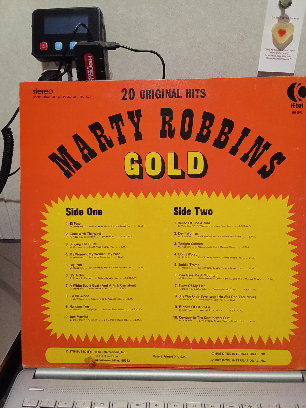 Marty Robbins Gold Vinyl Record 20 Original Hits K-tel 1975 - Image 2