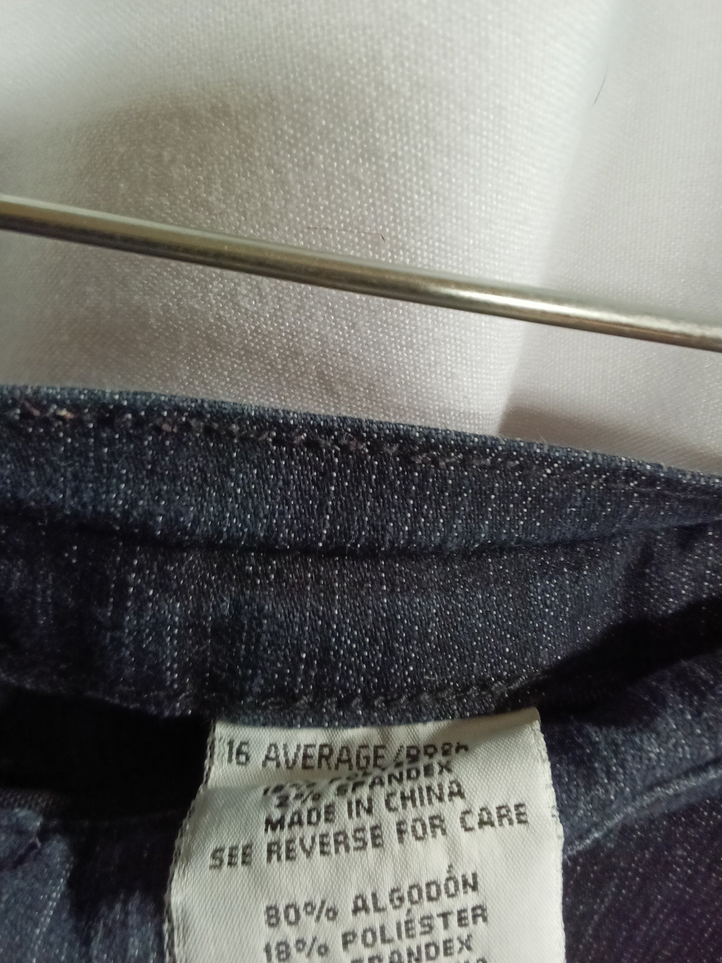 Men's Dark Denim Shorts with Pockets - Image 3
