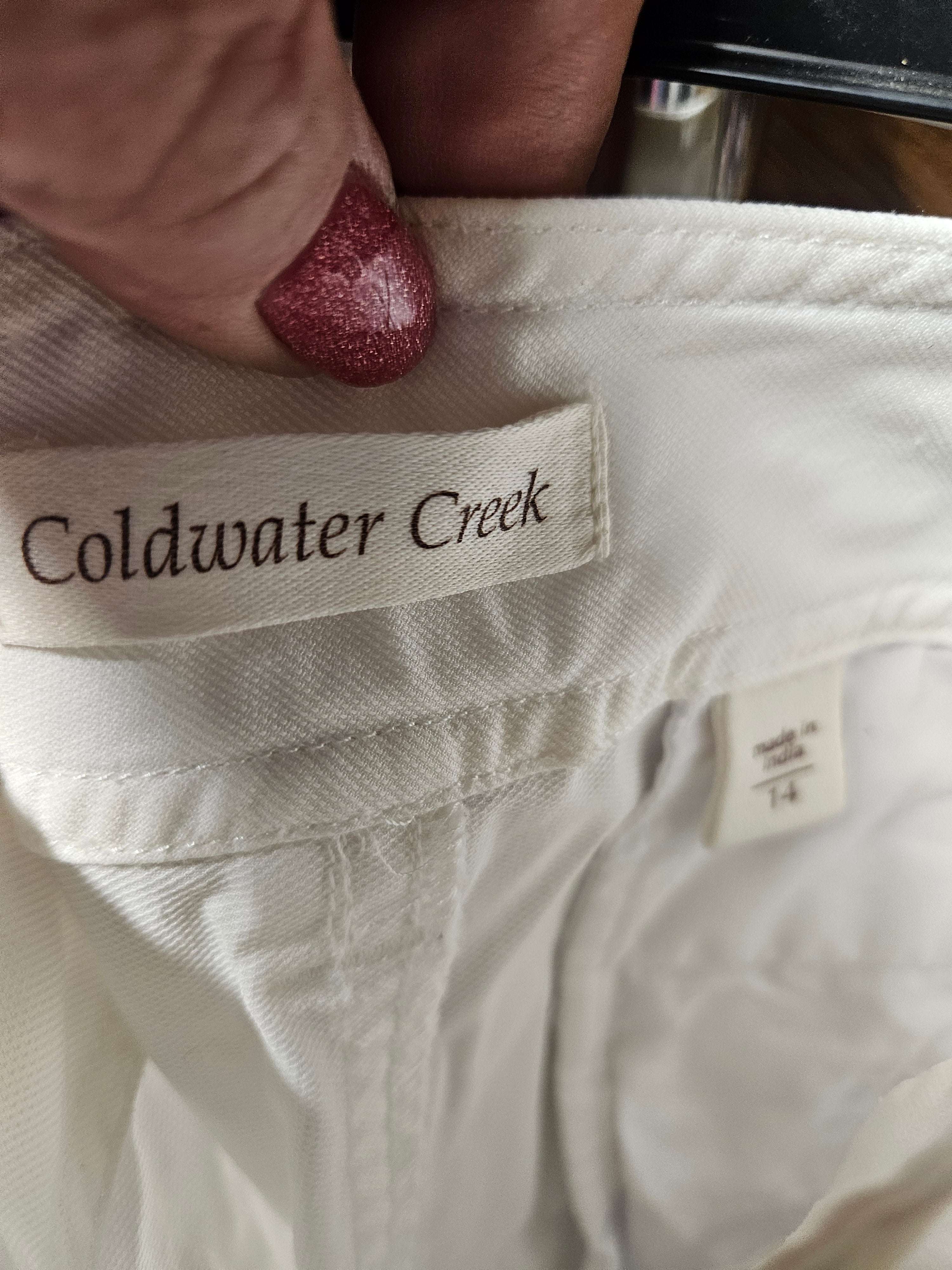 Coldwater Creek White Capri Pants - Image 2