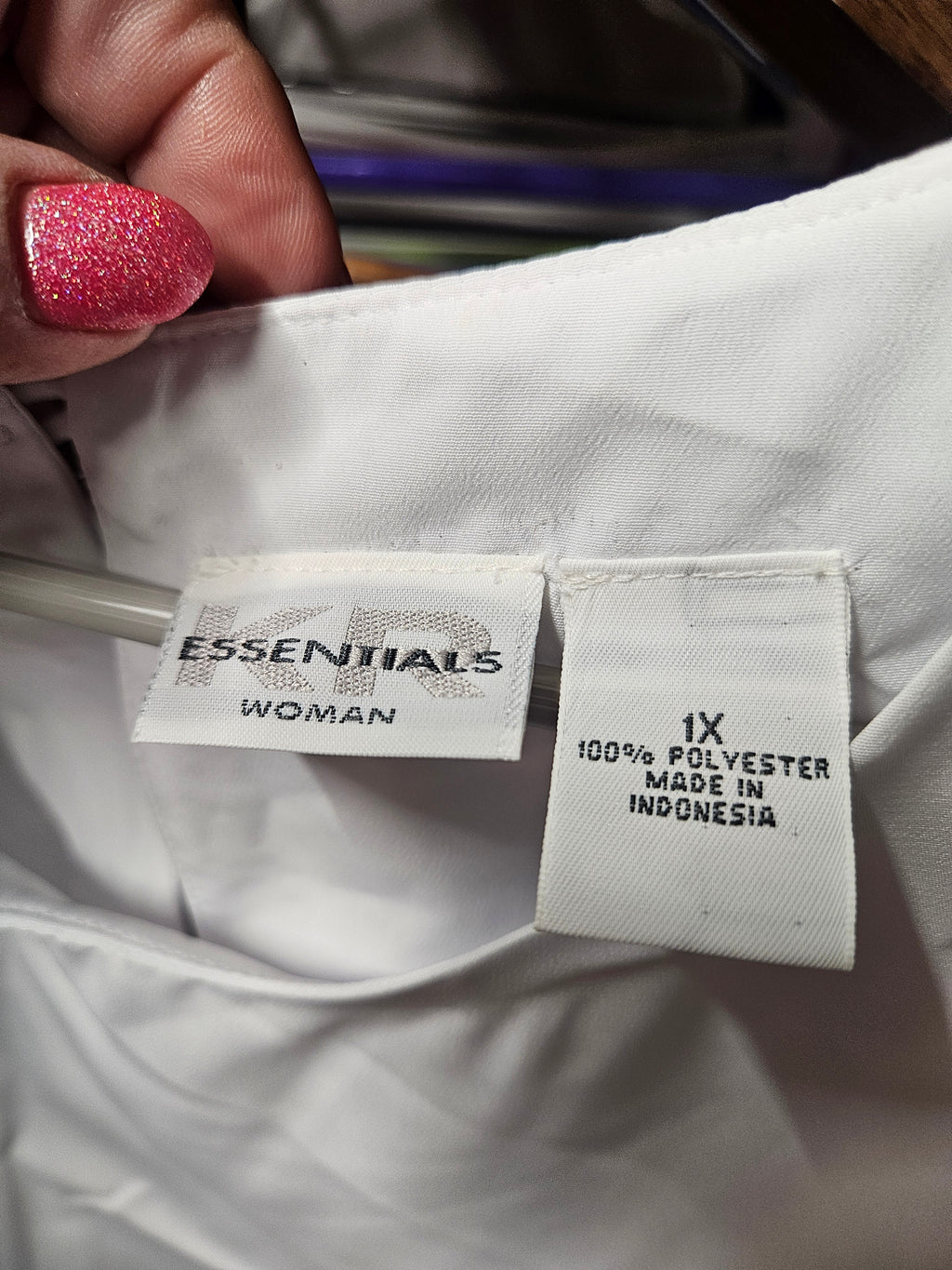 Essentials Women's Sleeveless Top White Size 1X - Image 2