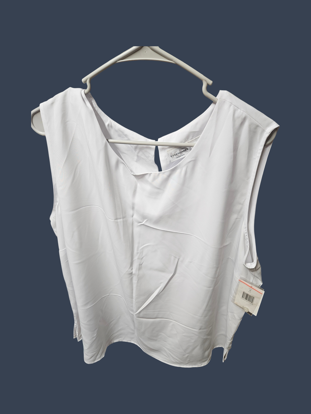 Essentials Women's Sleeveless Top White Size 1X - Image 1