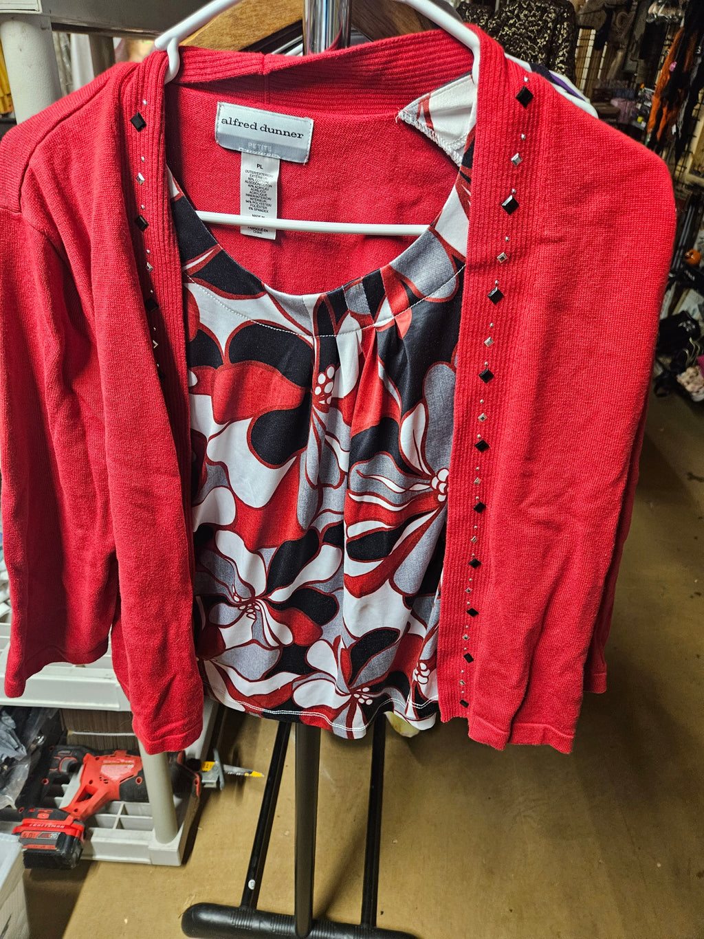 Alfred Dunner Petite Red Cardigan and Floral Top Set PL - Image 1