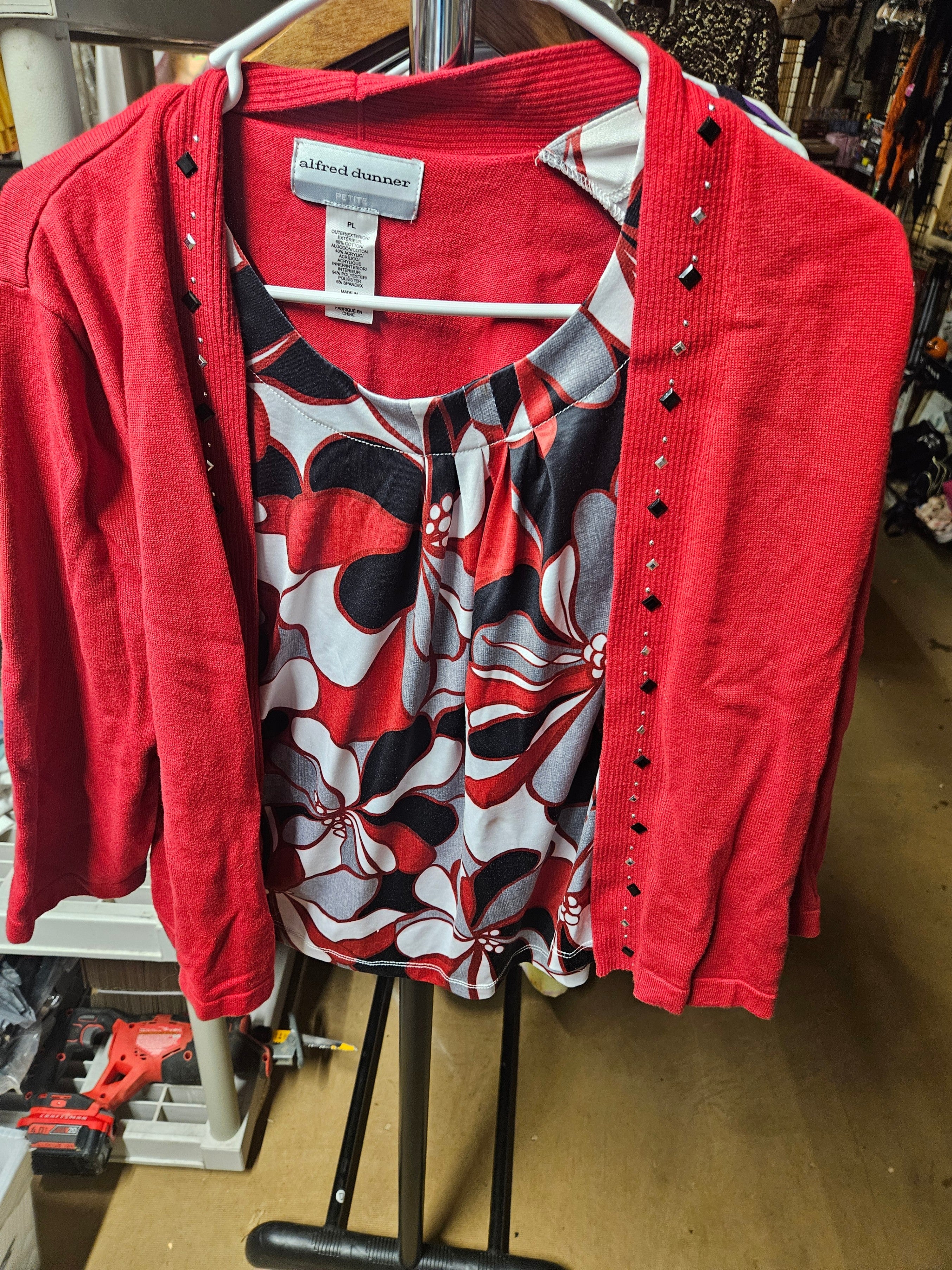 Alfred Dunner Petite Red Cardigan and Floral Top Set PL - Image 1