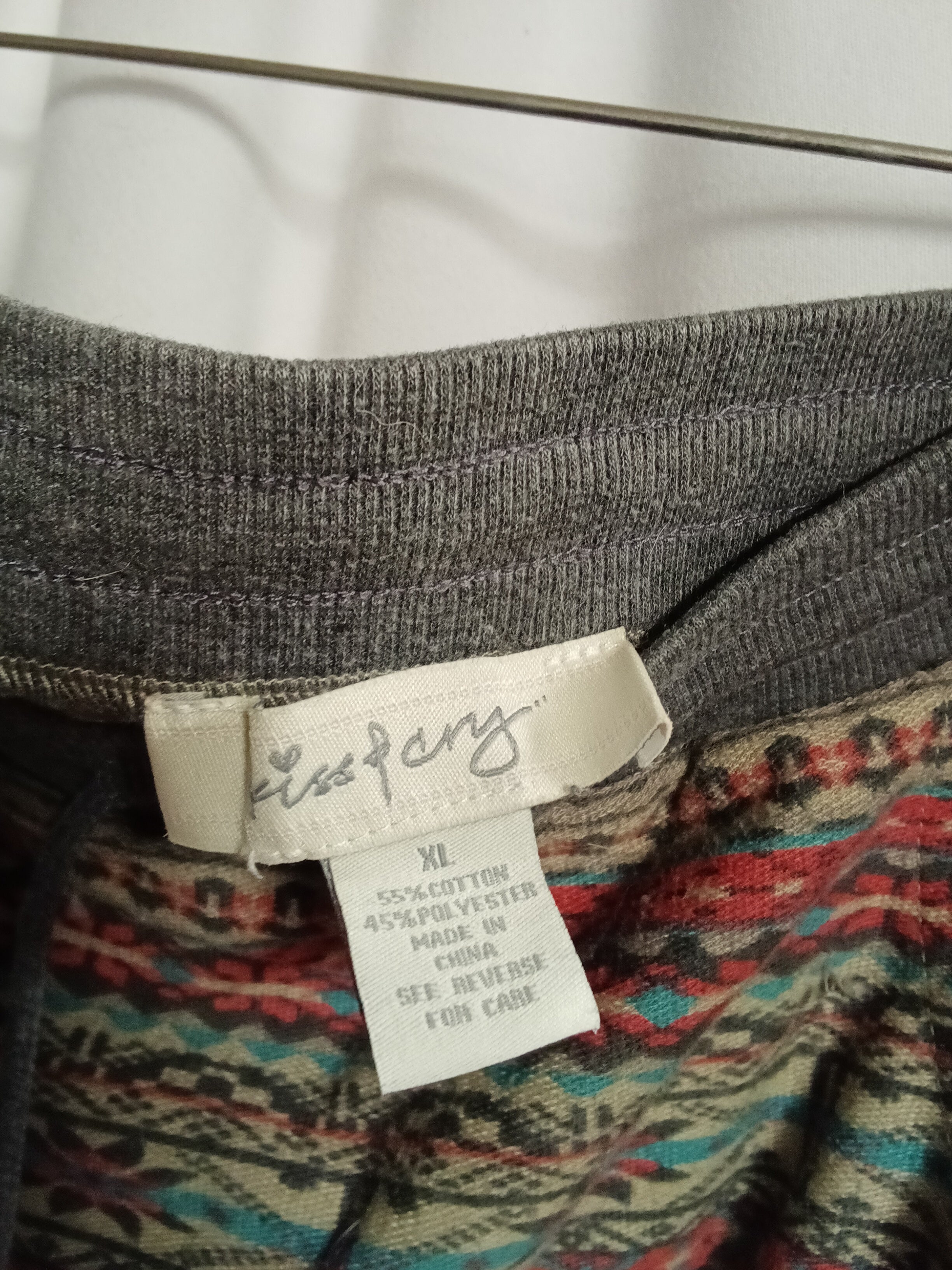 Kiss & Cry Patterned Jogger Pants with Drawstring Waist - Image 4