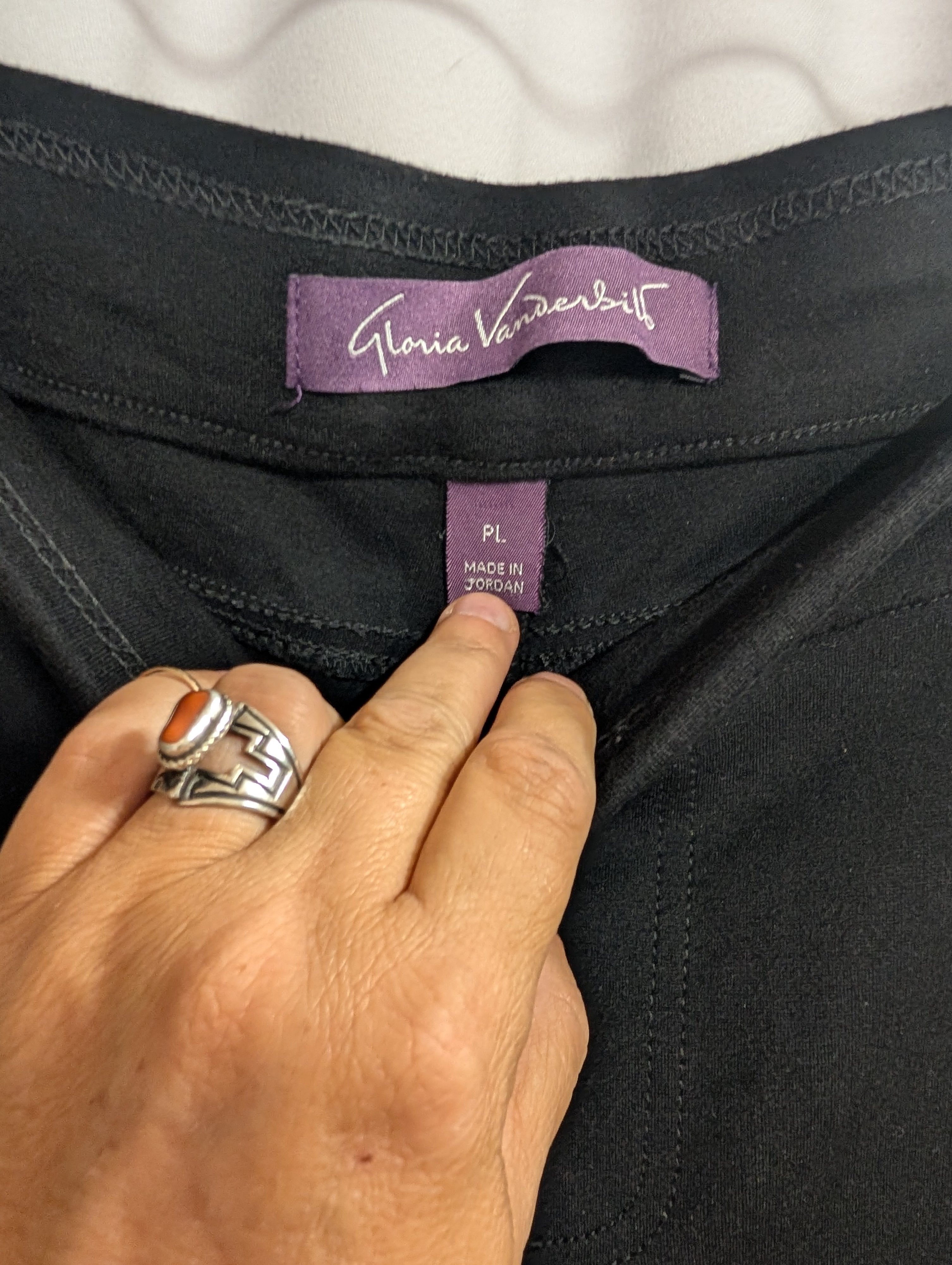 Gloria Vanderbilt Black Jeggins PL - Image 3