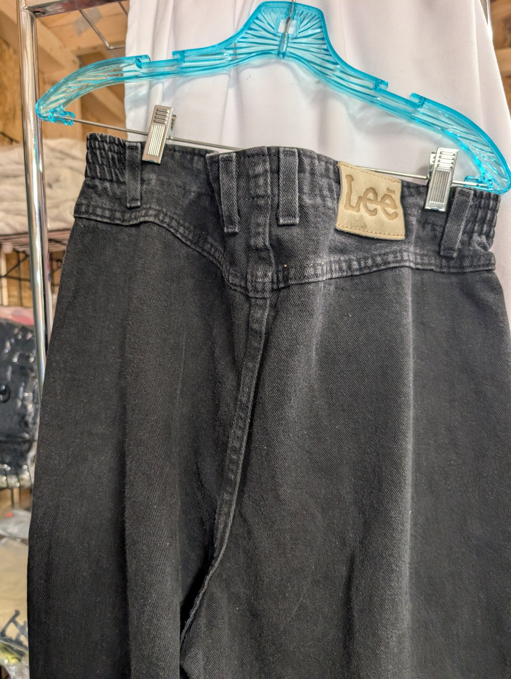 Levi's Women's Black High-Waisted Jeans - Image 4