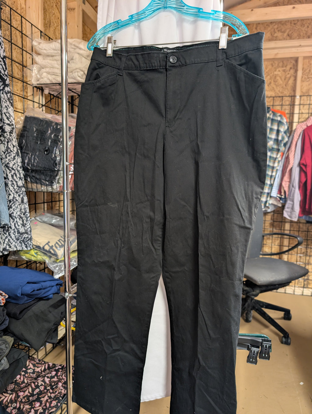 Lee Relaxed Fit Black Pants - Image 1
