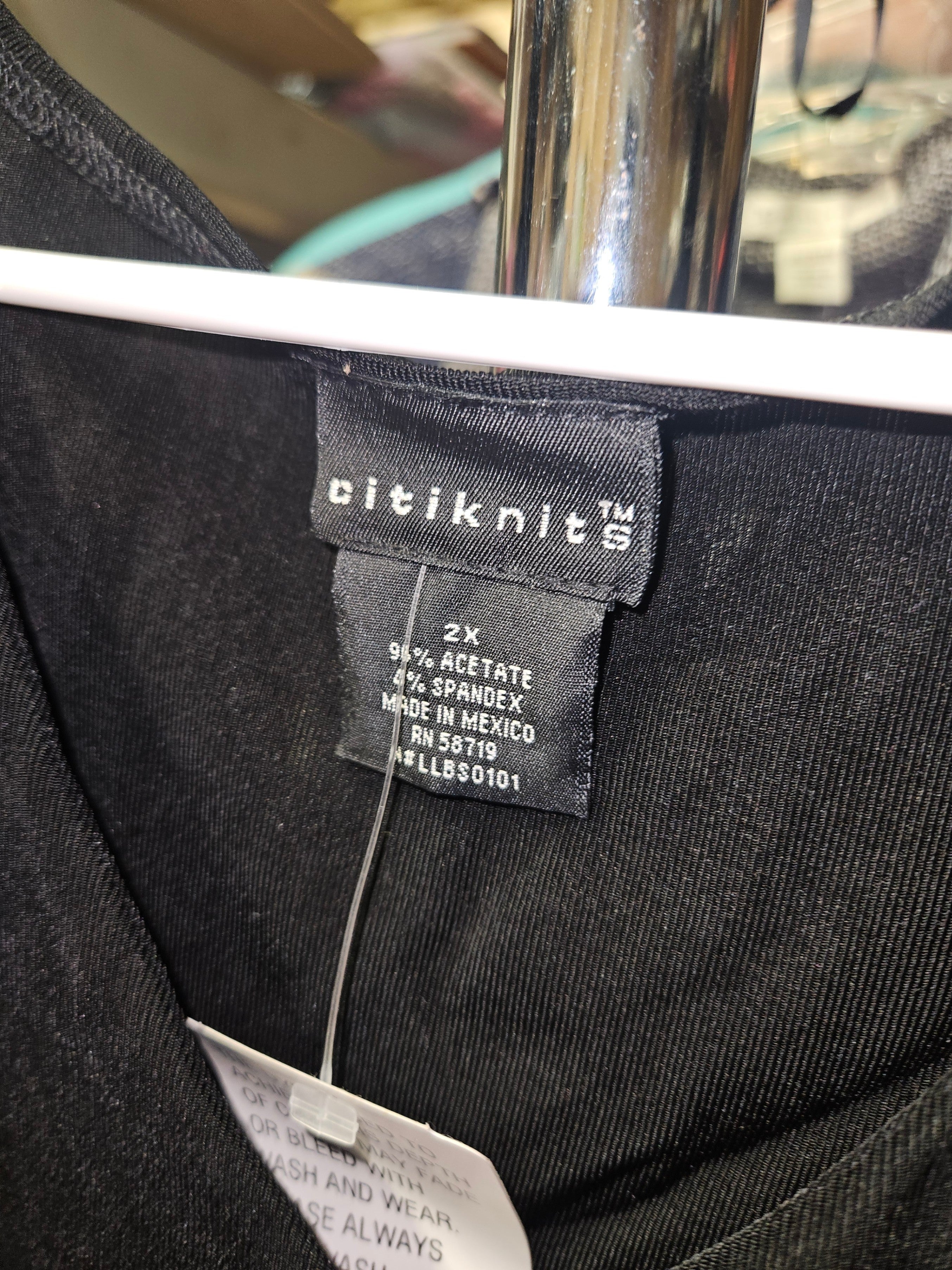Black Sleeveless Top Plus Size 2X - Image 2