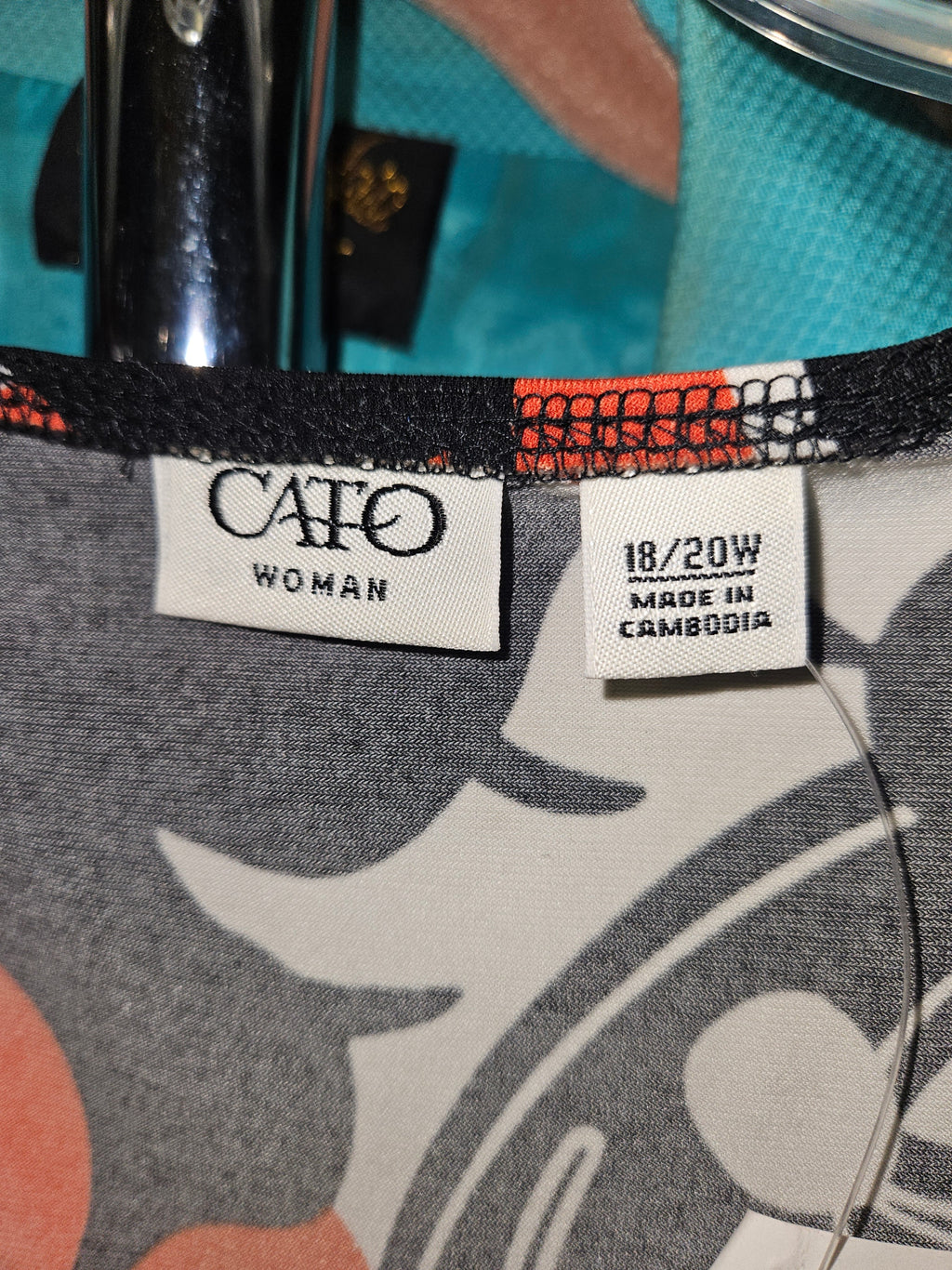 Cato Women's Sleeveless Floral Top Size 18/20 - Image 2